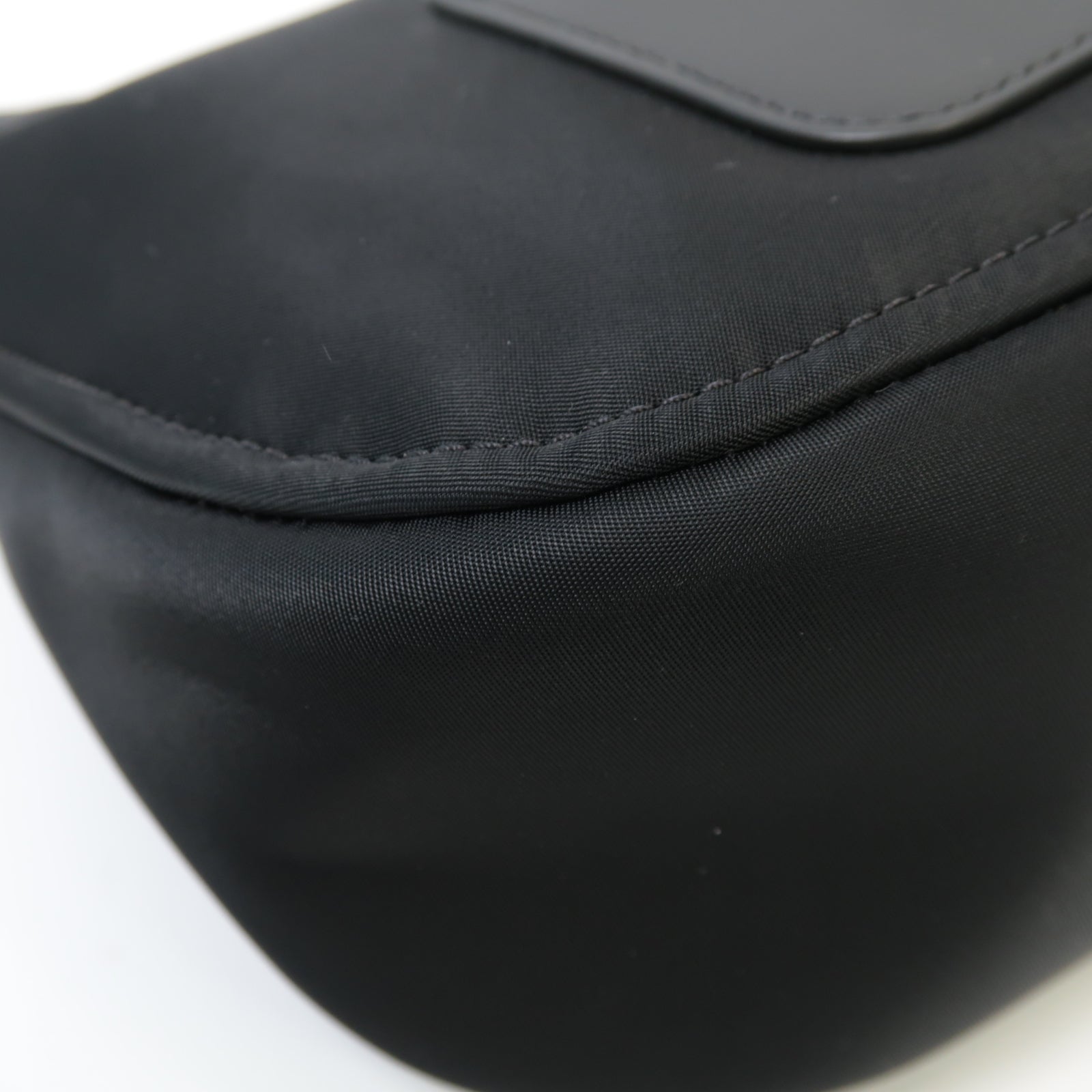 Kate Spade 尼龍Chelsea Ksnyl Crossbody Bag金扣肩背袋黒色