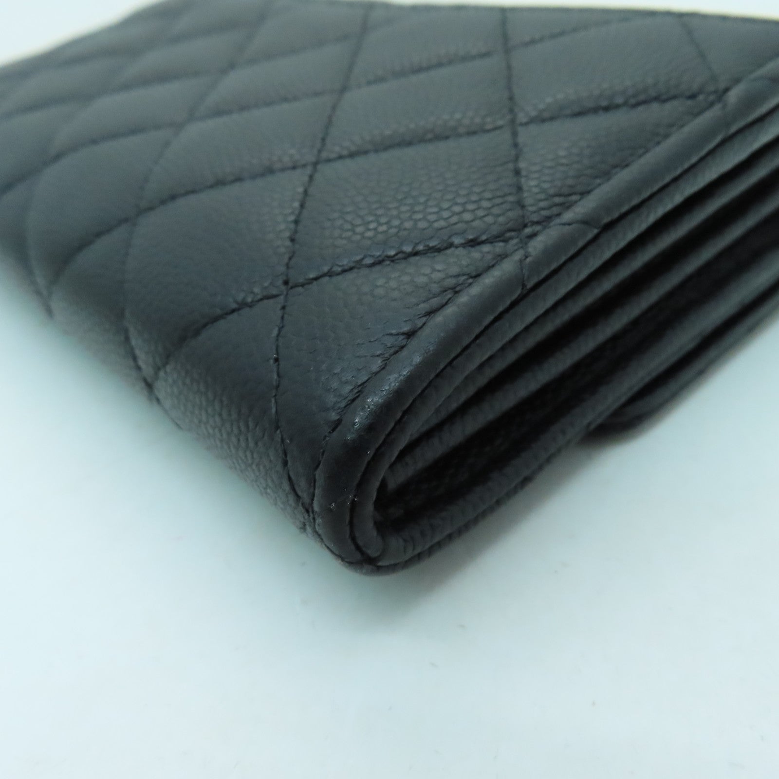 CHANEL 菱格Caviar皮革Wallet金扣錢包黑色