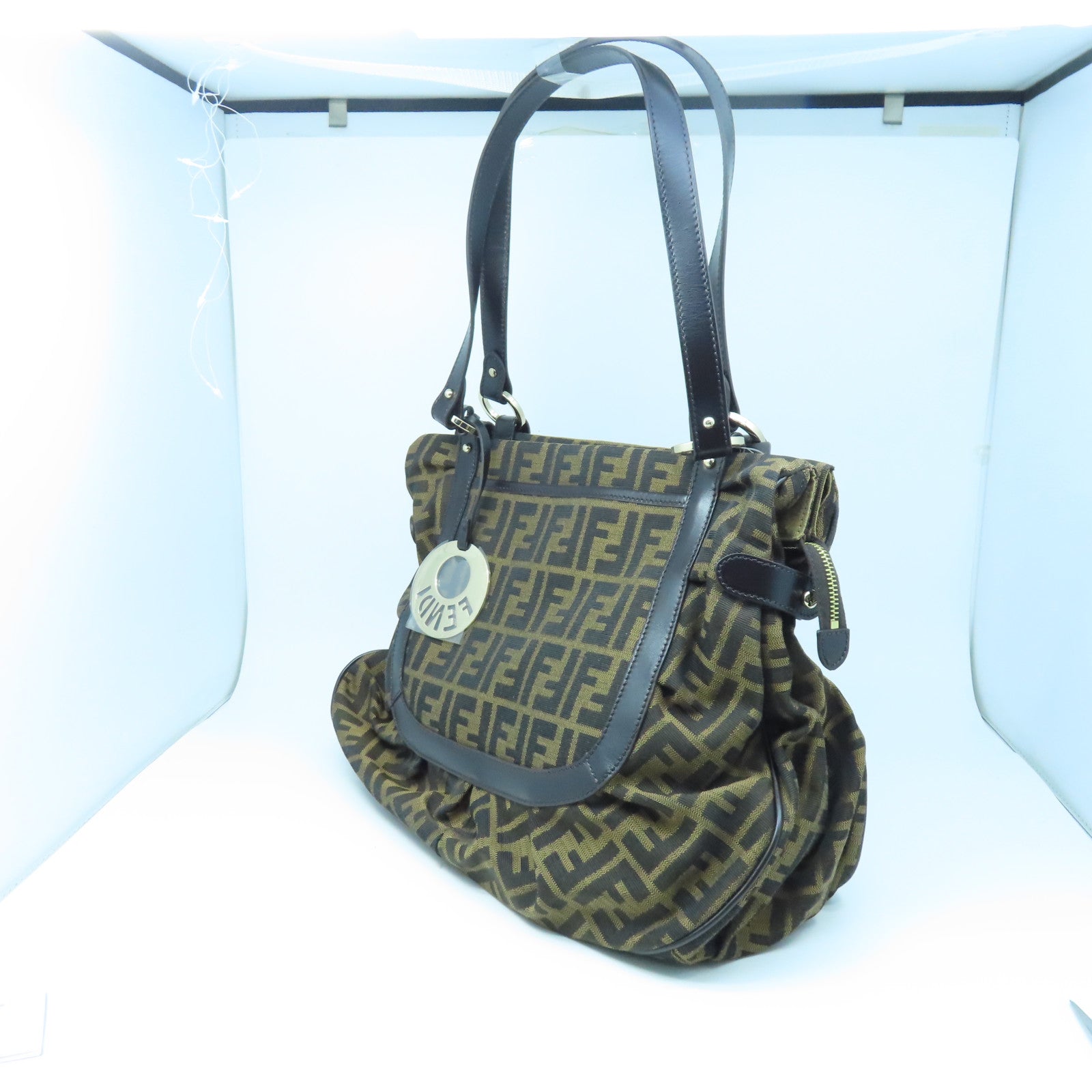 FENDI 帆布Shoulder Bag金扣肩背袋棕色/黑色