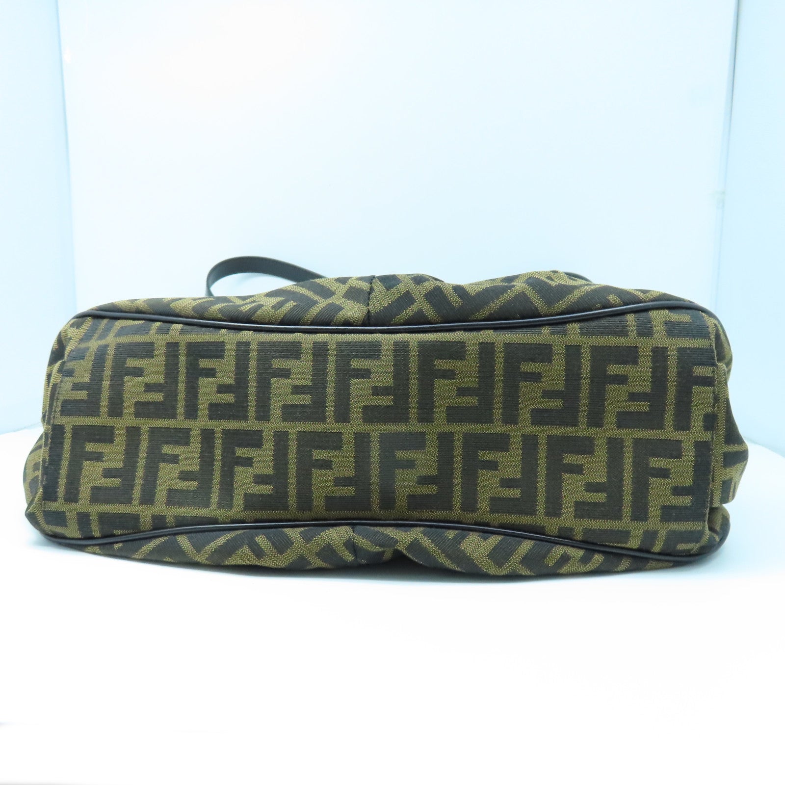 FENDI 帆布Shoulder Bag金扣肩背袋棕色/黑色