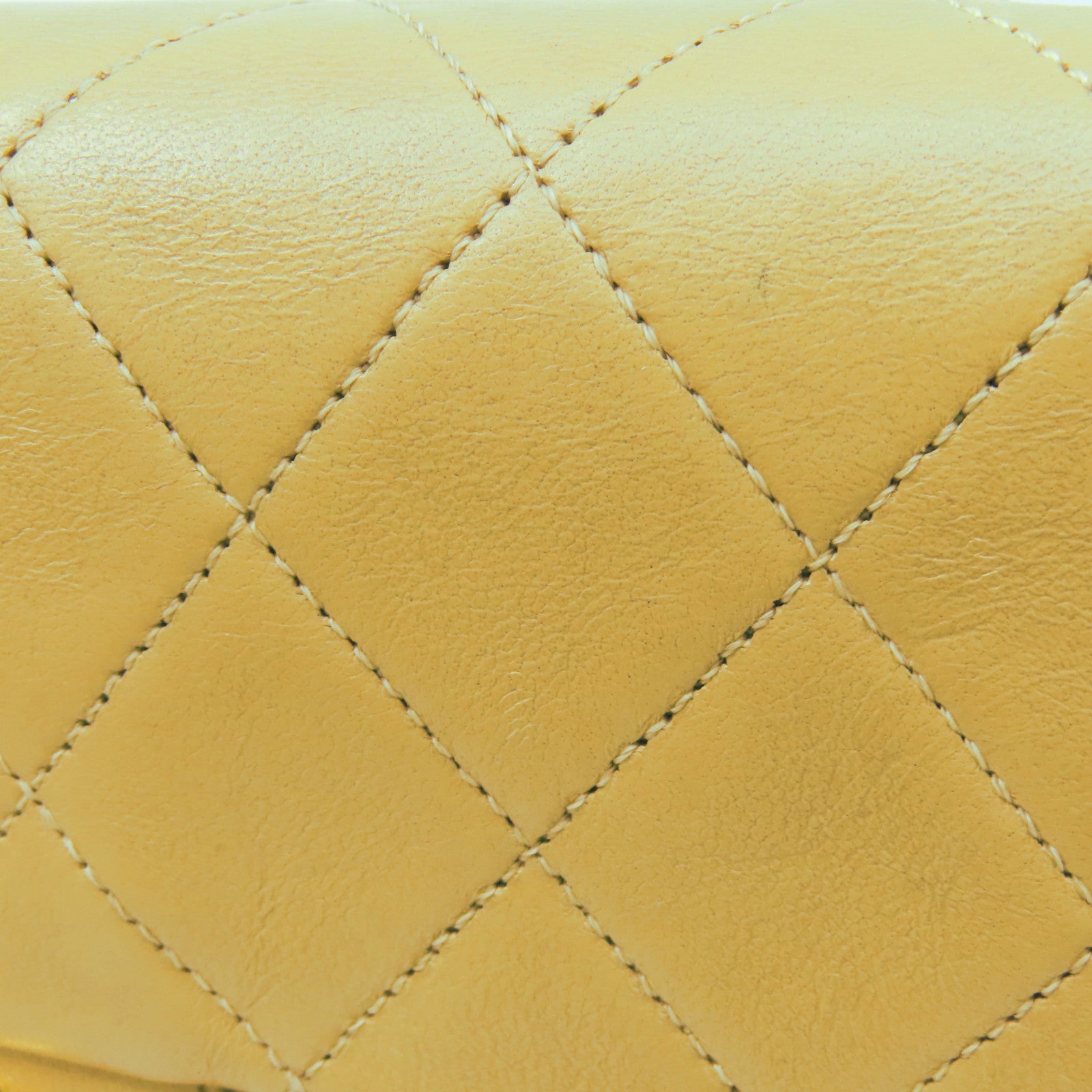 CHANEL 【激減優惠】菱格羊皮皮革Vintage Classic Flap 17cm金扣鏈帶肩背袋卡其色