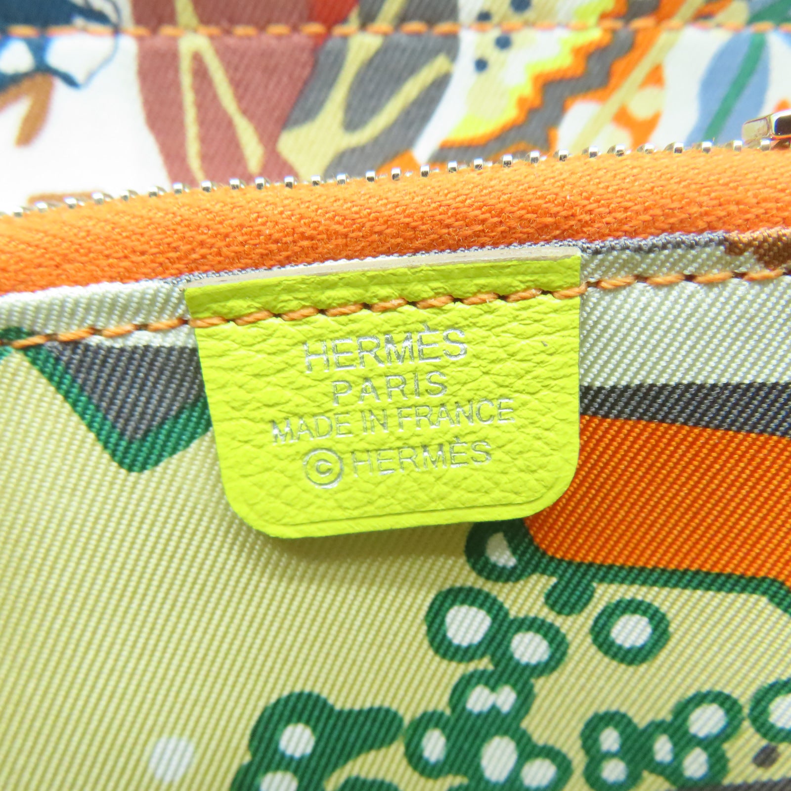 HERMES Chevre皮革Silk In Compact Wallet銀扣錢包黃色