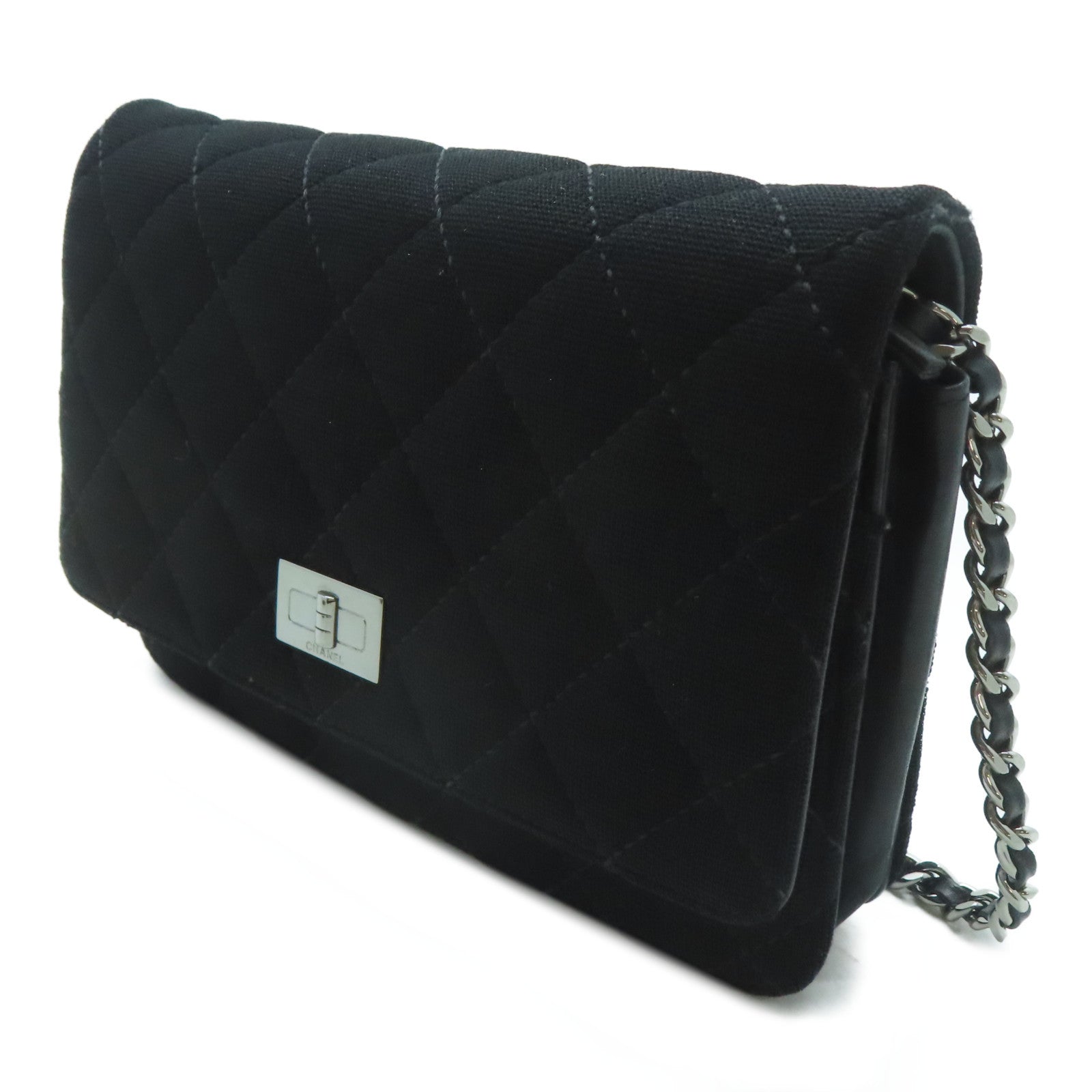 CHANEL 菱格帆布Wallet On Chain銀扣肩背袋黑色