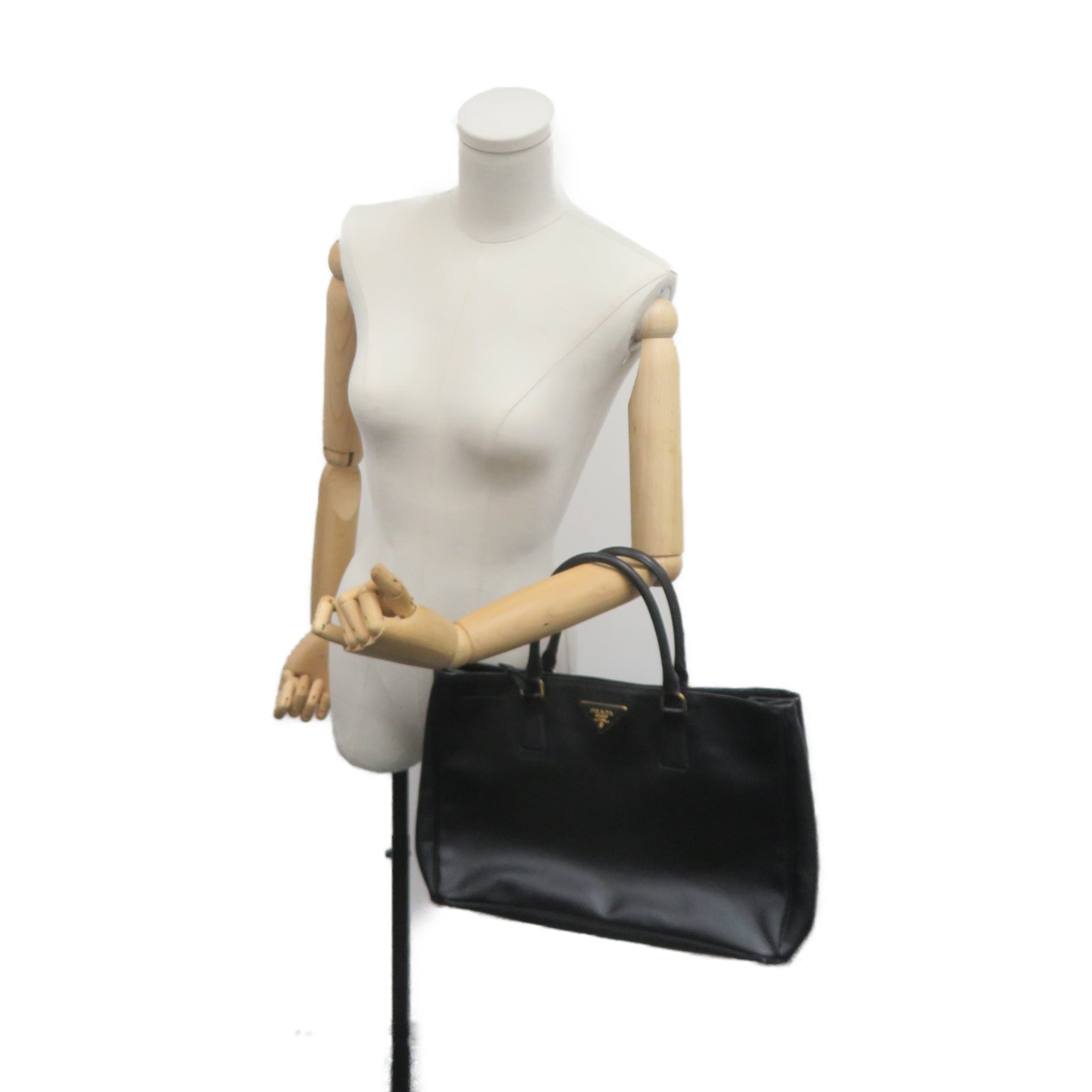 PRADA 牛皮皮革Handbag金扣手挽袋黑色