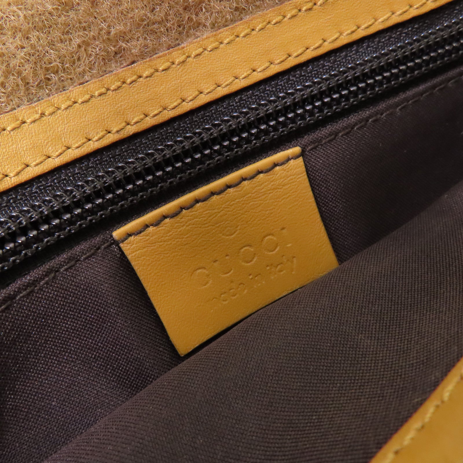 GUCCI GG帆布Shoulder Bag金扣肩背袋啡色