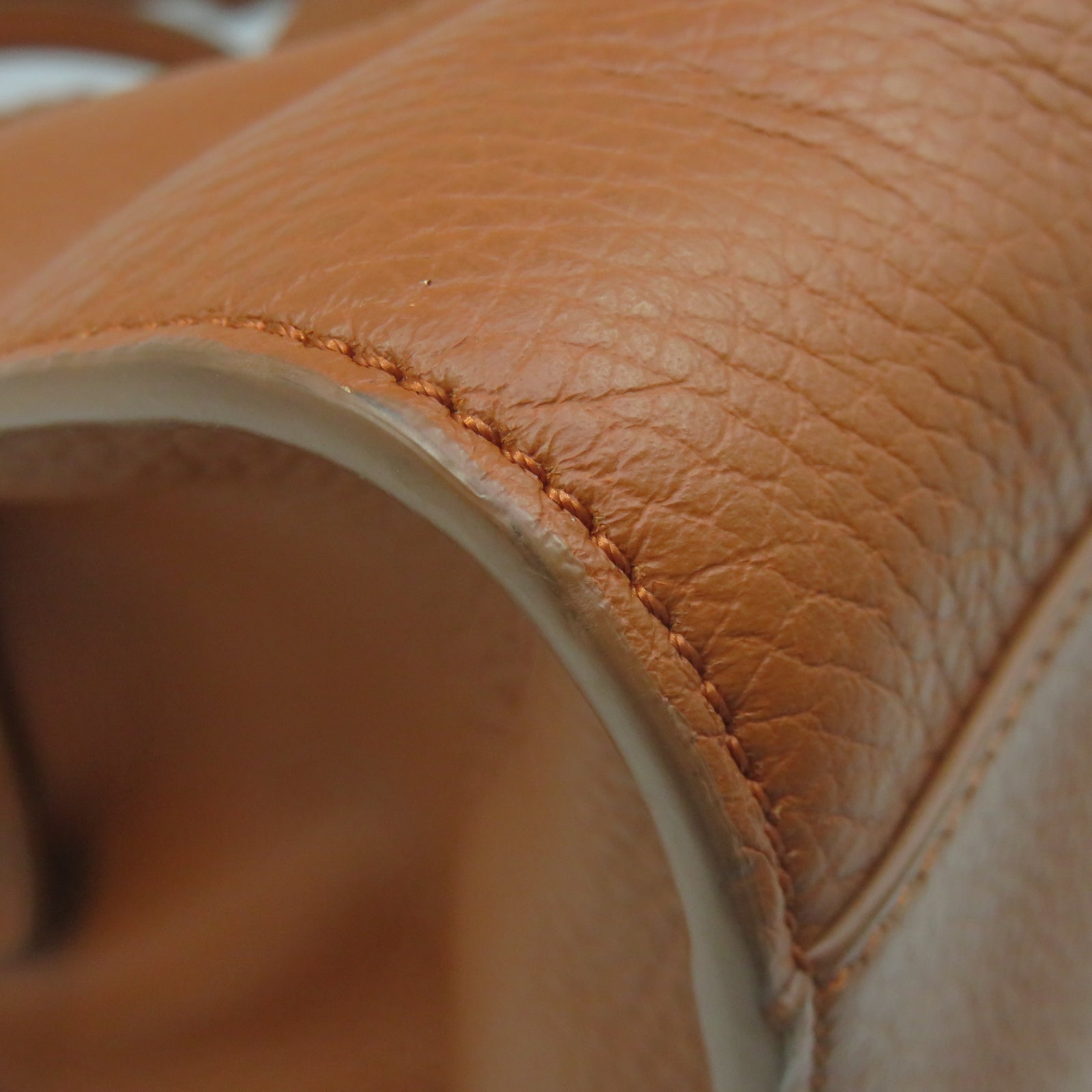 TOD’S 牛皮皮革2 Way Shoulder Bag銀扣手挽肩背兩用袋棕色