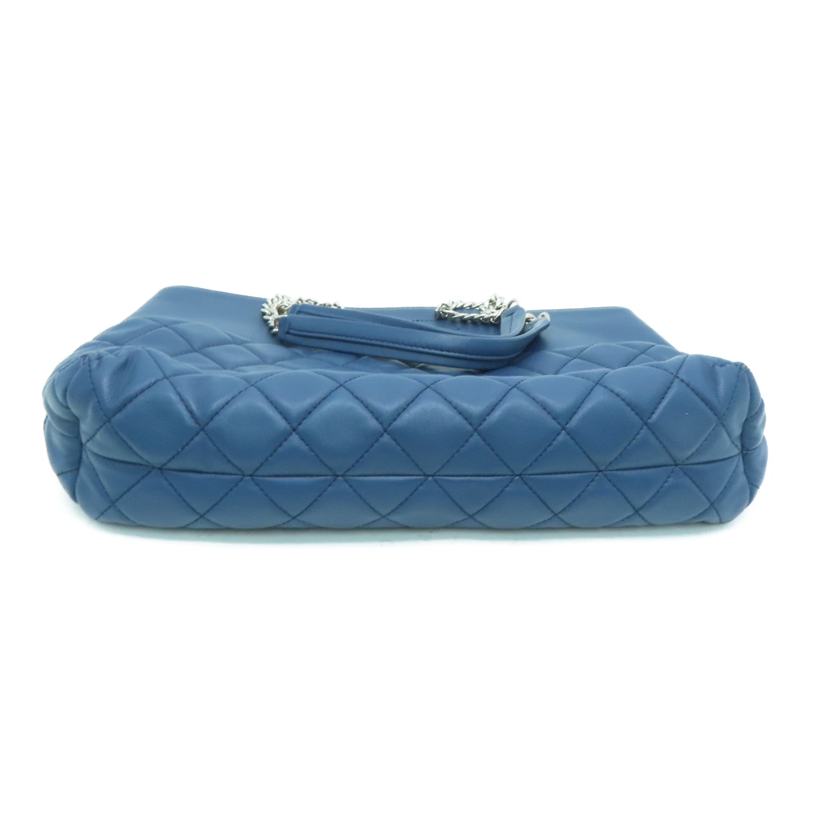 CHANEL 【激减优惠】菱格牛皮皮革Shoulder Bag银扣手挽袋蓝色