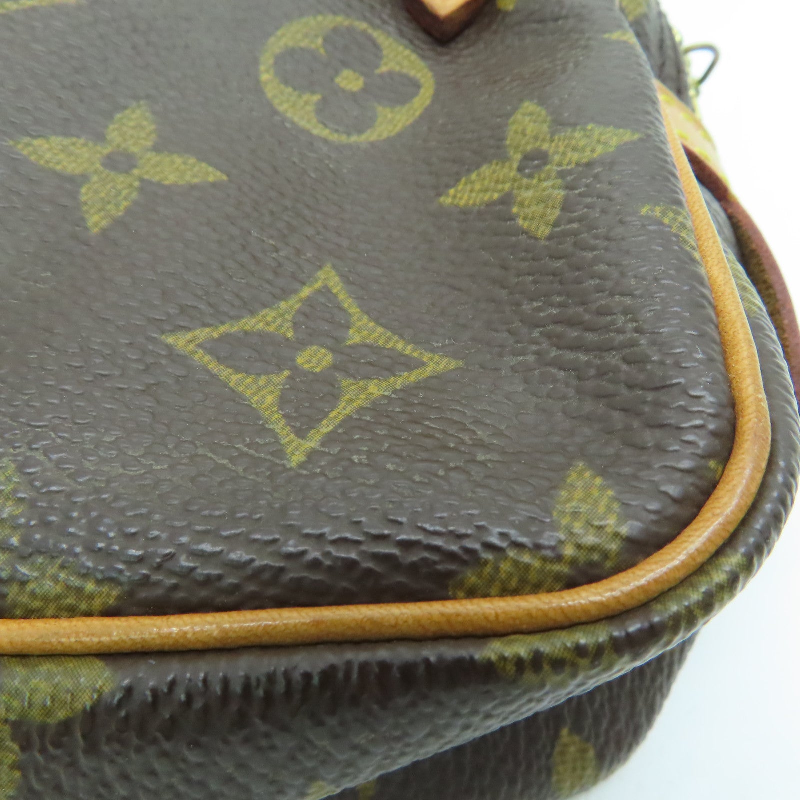 LOUIS VUITTON Monogram Pochette Marly Bandouliere Shoulder Bag金扣肩背袋啡色