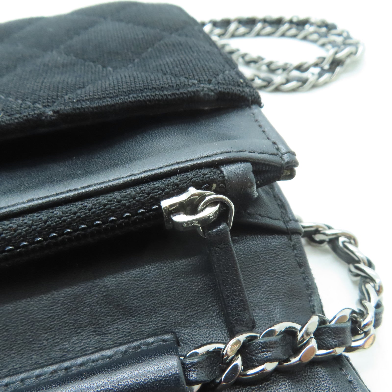 CHANEL 菱格帆布Wallet On Chain銀扣肩背袋黑色