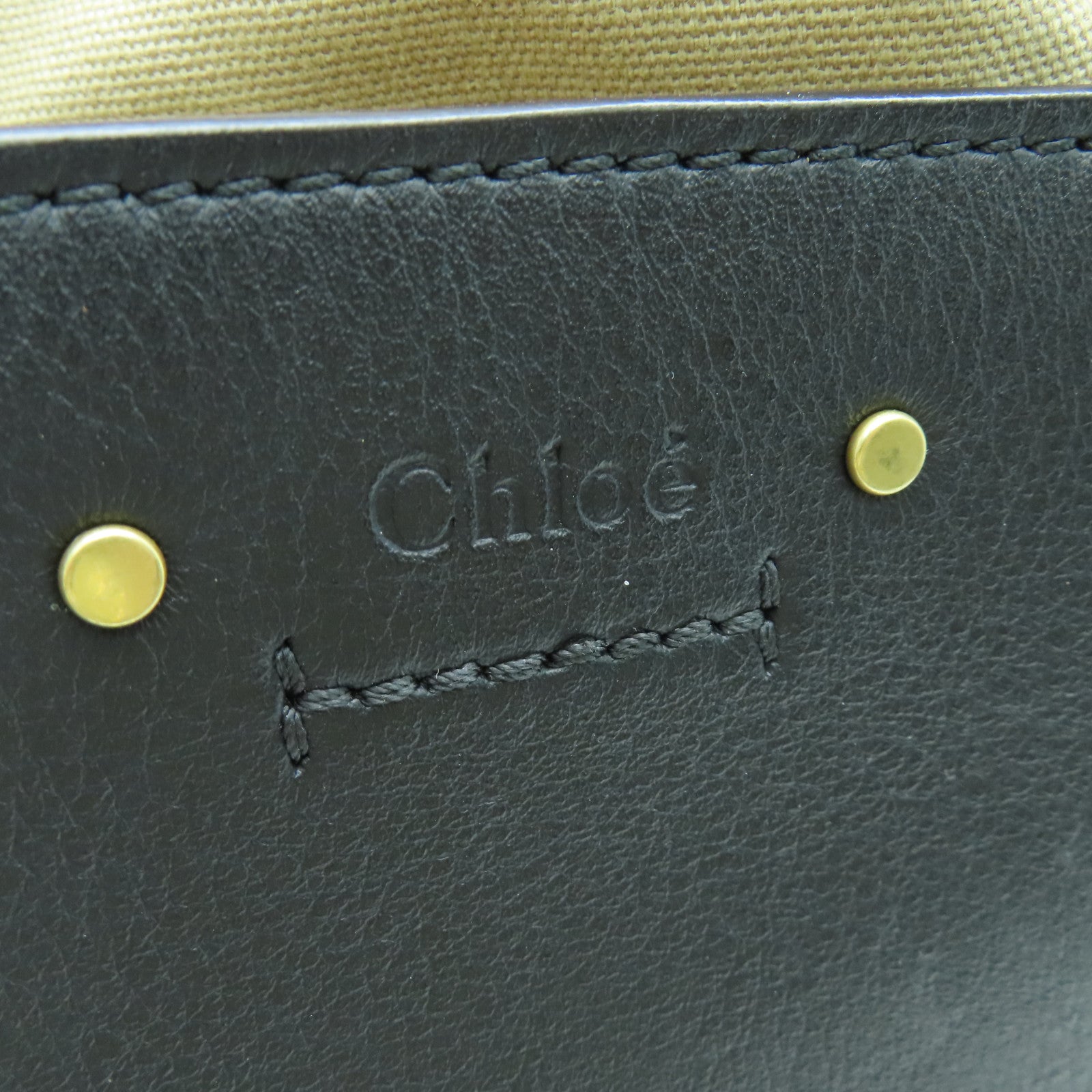Chloe 牛皮皮革Handbag金扣手挽袋黑色