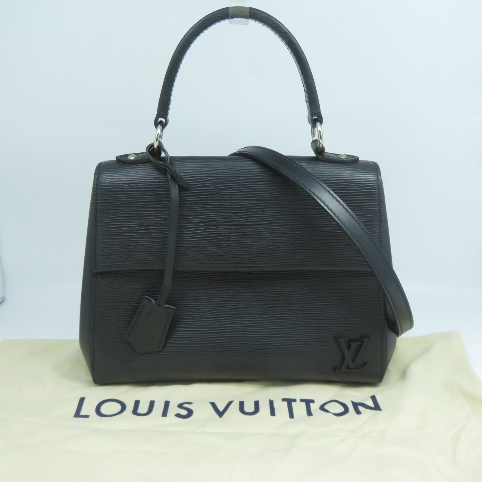 LOUIS VUITTON Epi Cluny BB銀扣手挽肩背兩用袋黑色