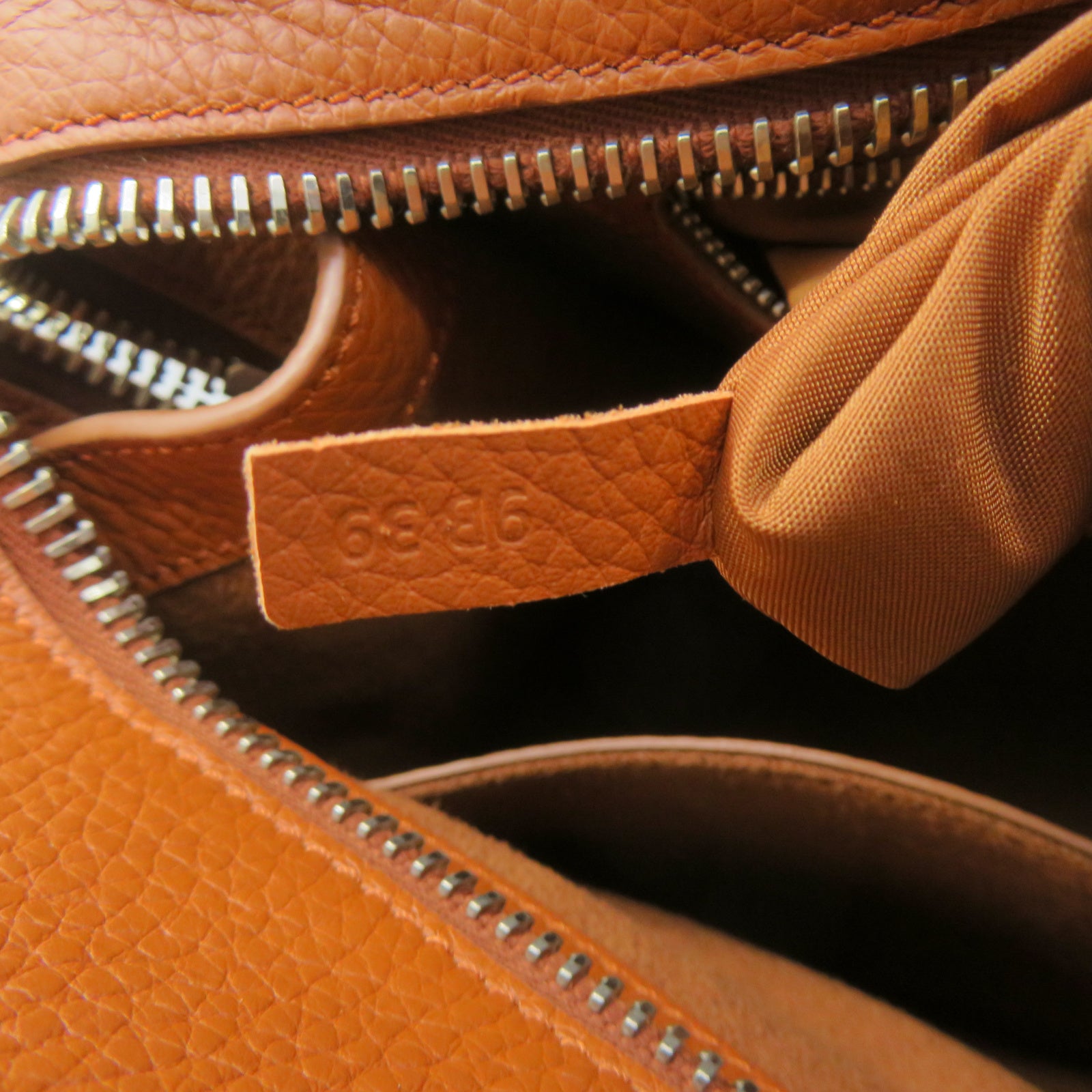 TOD’S 牛皮皮革2 Way Shoulder Bag銀扣手挽肩背兩用袋棕色