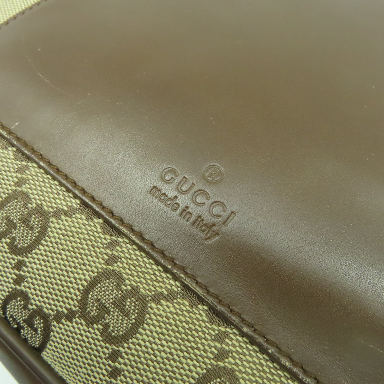 GUCCI 帆布Shoulder Bag銀扣肩背袋啡色