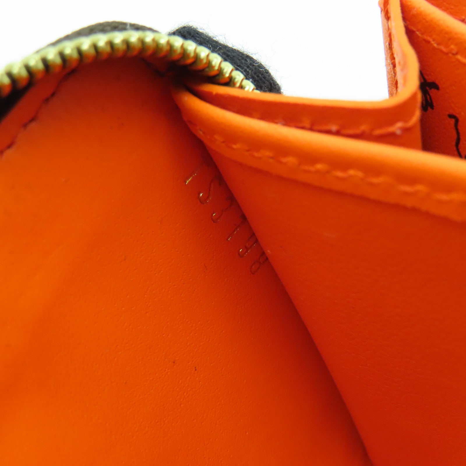 LOUIS VUITTON Catogram Zippy Coin Purse金扣零錢包棕色