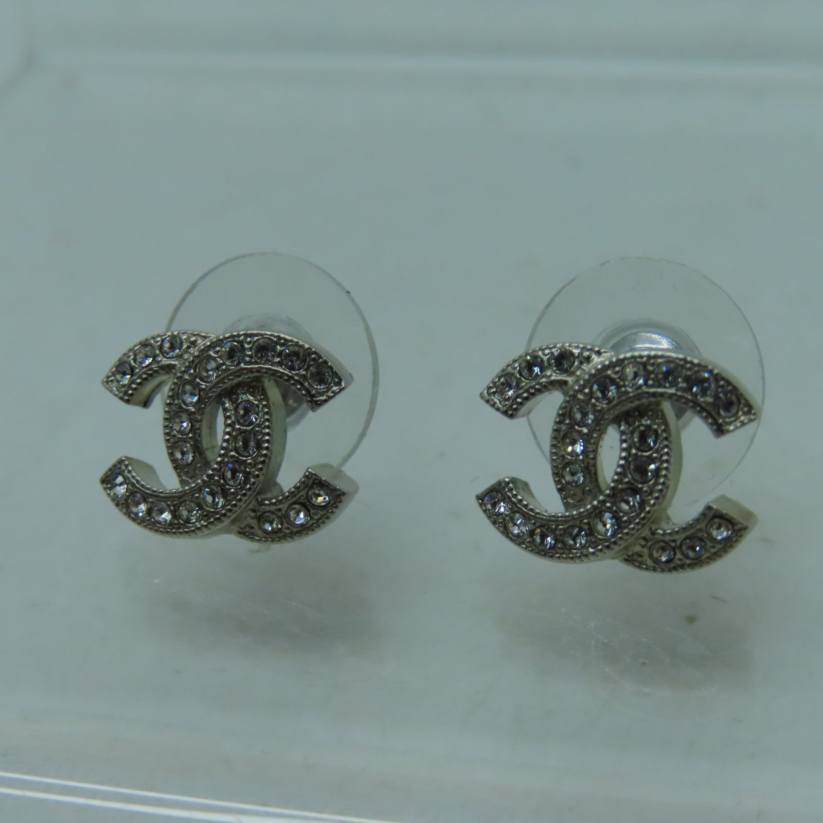 CHANEL 金屬Earrings銀扣耳環銀色