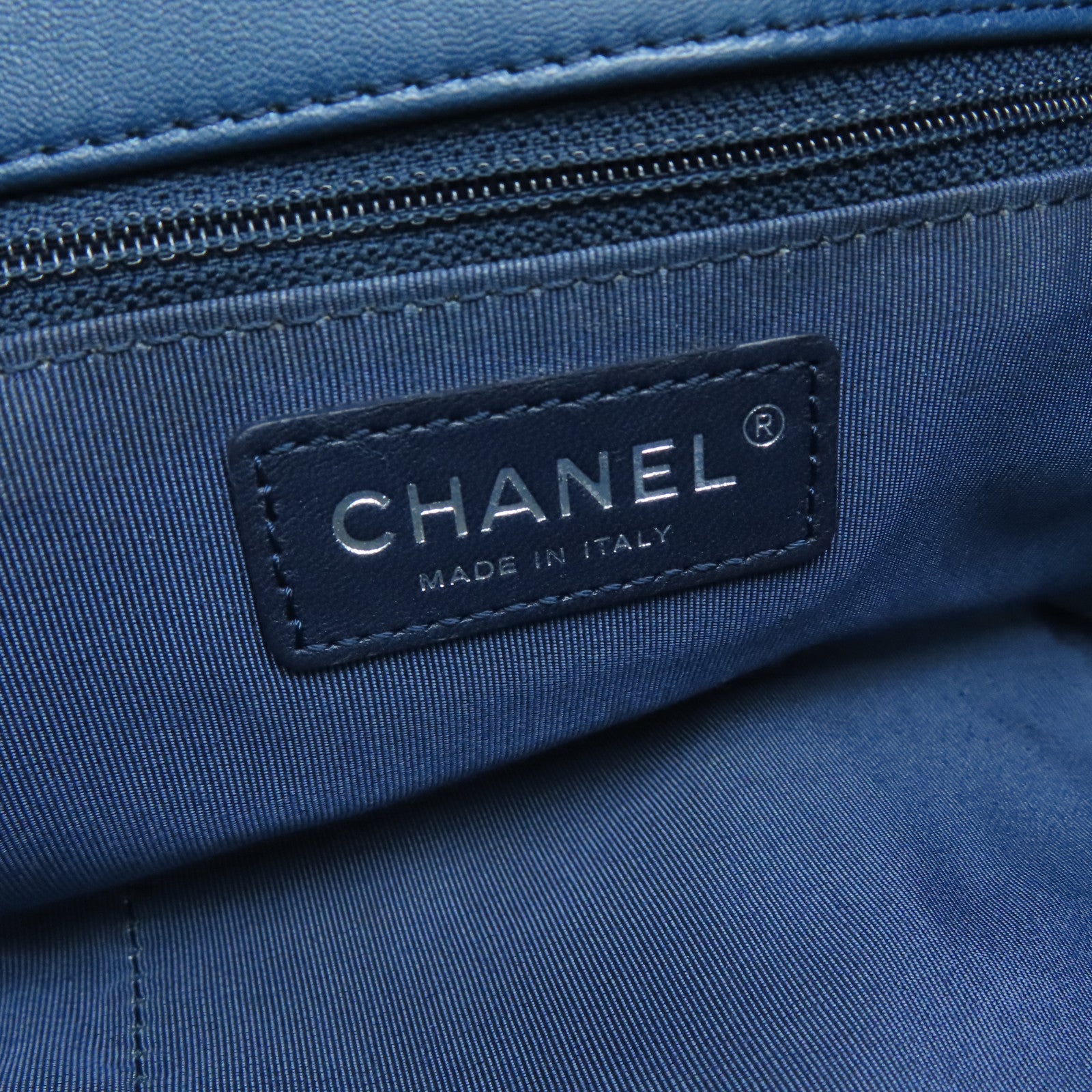 CHANEL 【激减优惠】菱格牛皮皮革Shoulder Bag银扣手挽袋蓝色