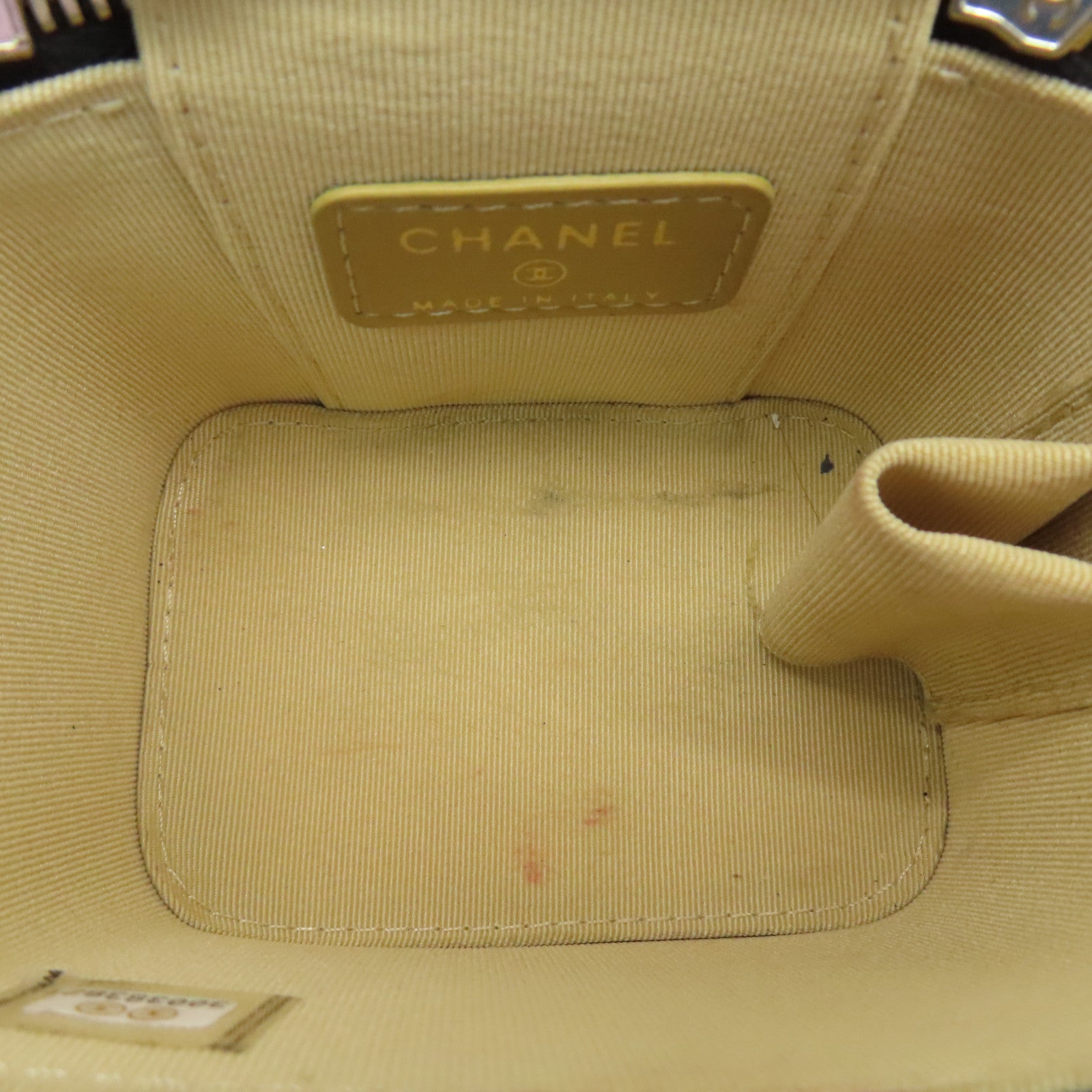 CHANEL 菱格羊皮皮革Chain Shoulder金扣鏈帶肩背袋黑色