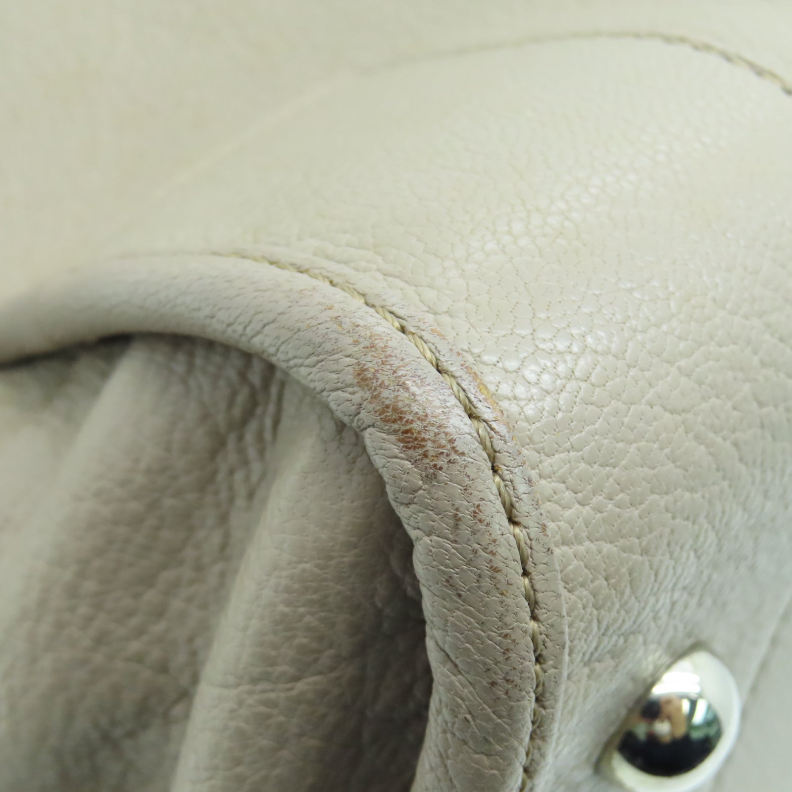 LOEWE 牛皮皮革Handbag銀扣手挽袋灰色