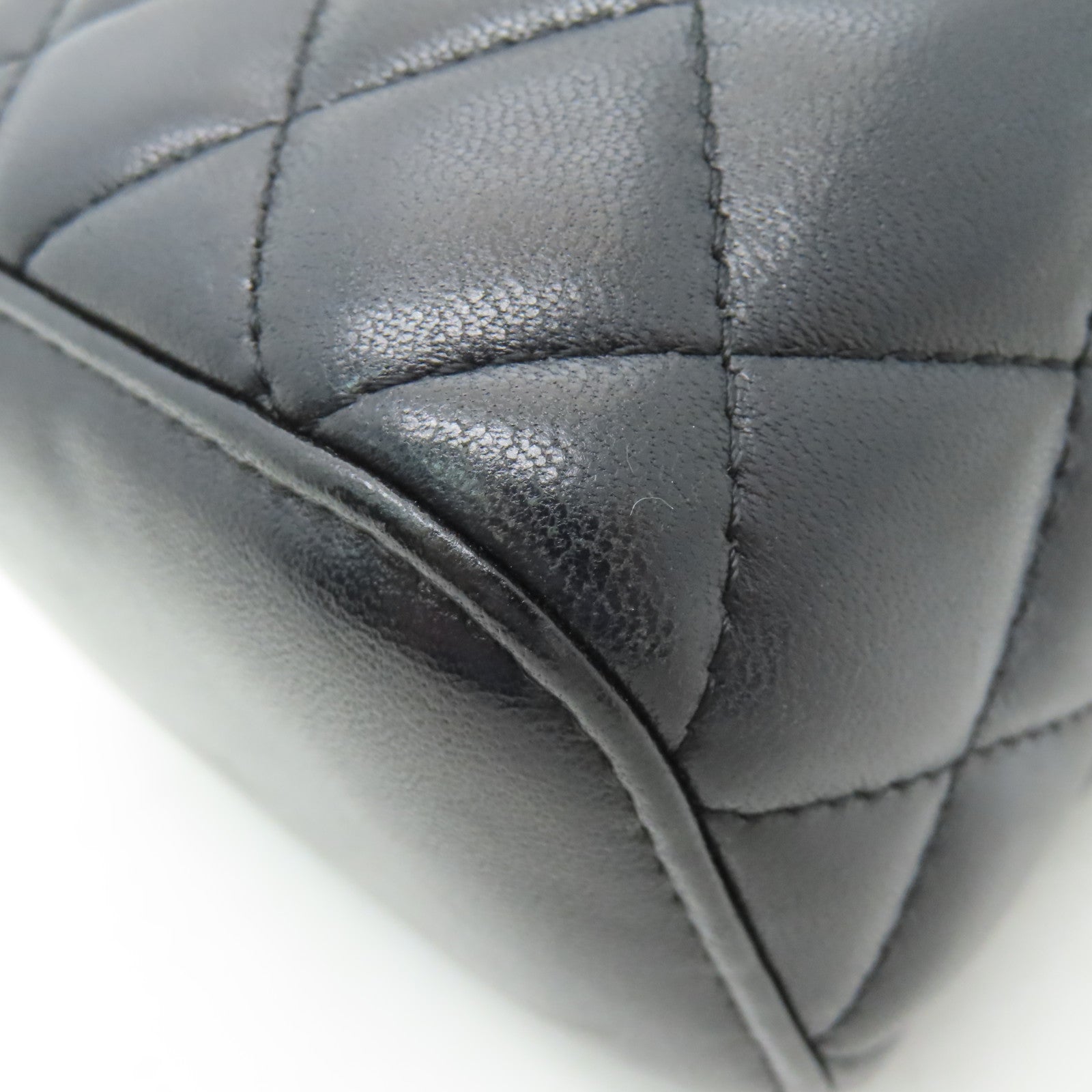 CHANEL 菱格羊皮皮革Chain Shoulder金扣鏈帶肩背袋黑色