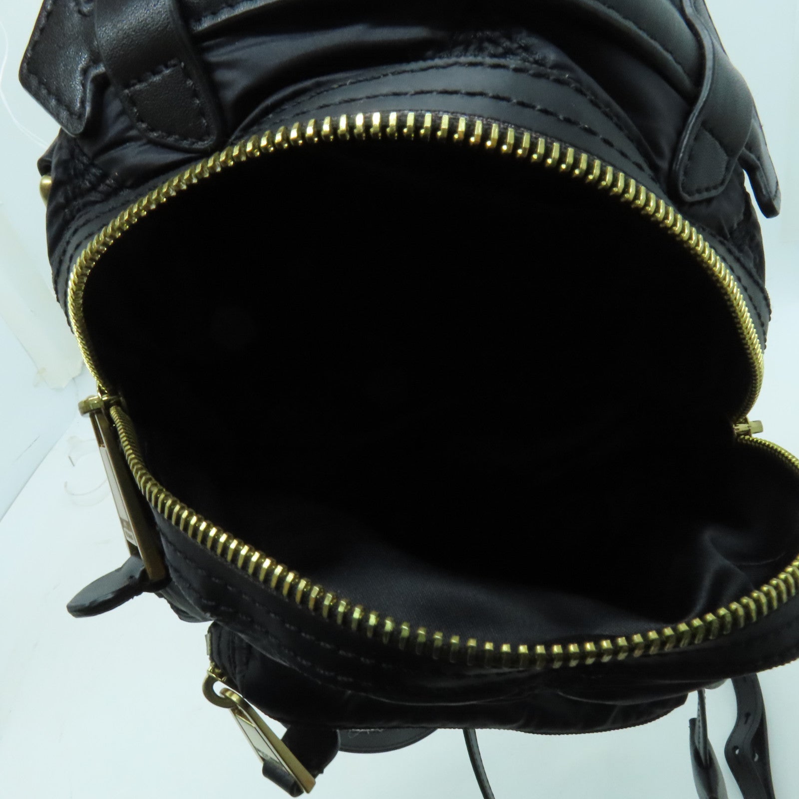 MOSCHINO 帆布Backpack金扣背包黑色