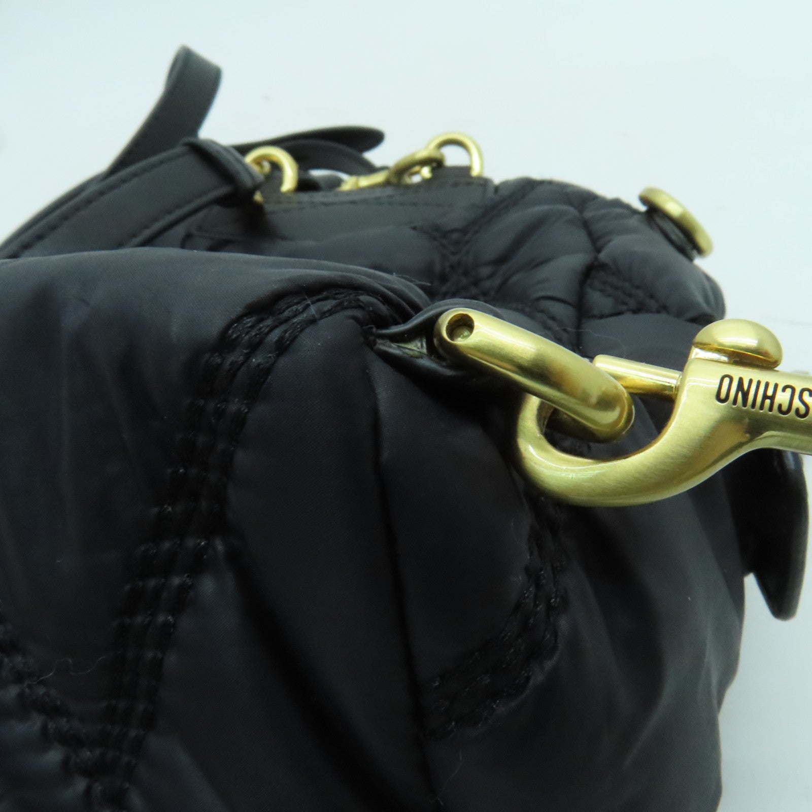 MOSCHINO 帆布Backpack金扣背包黑色