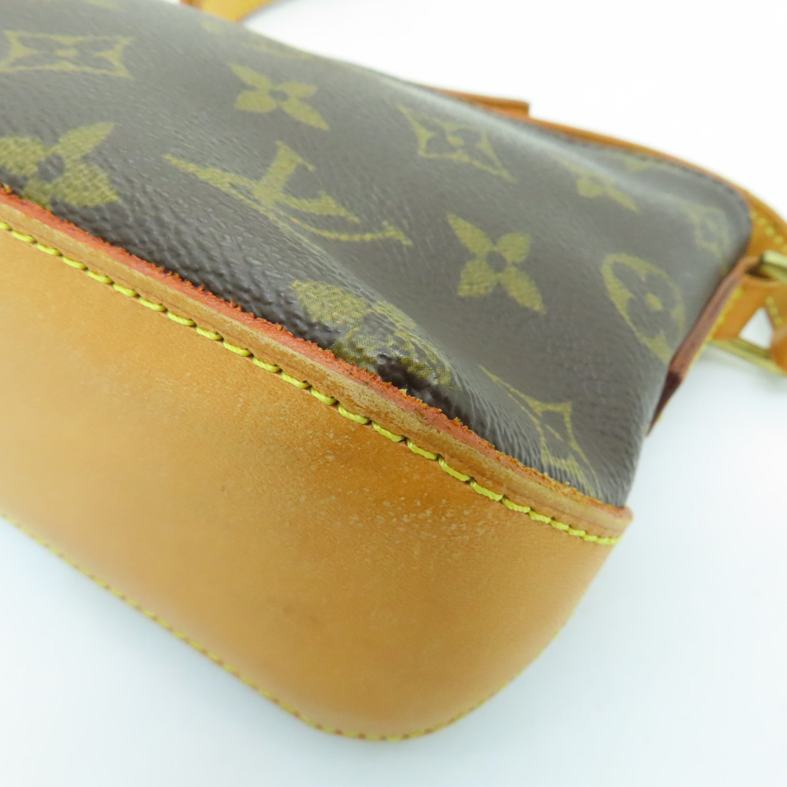 LOUIS VUITTON Monogram Trotteur金扣肩背袋啡色