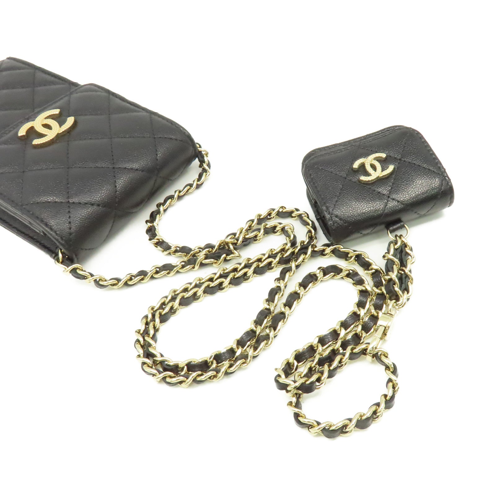 CHANEL 菱格Caviar皮革Phone And Airpods Case金扣鏈帶手機/耳機袋黑色