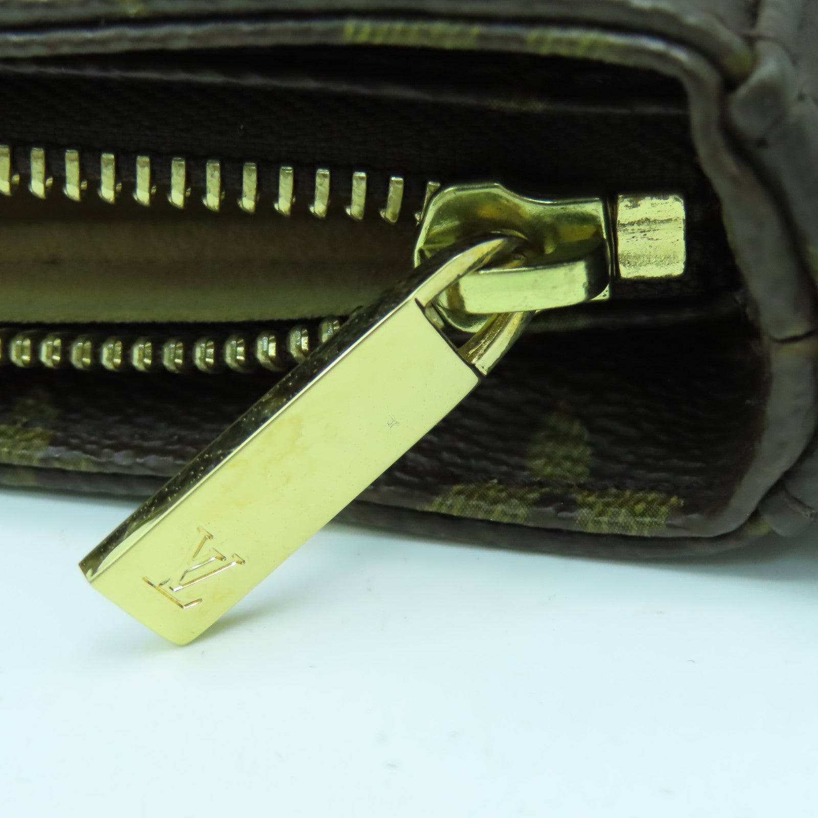 LOUIS VUITTON Monogram Looping MM金扣肩背袋啡色
