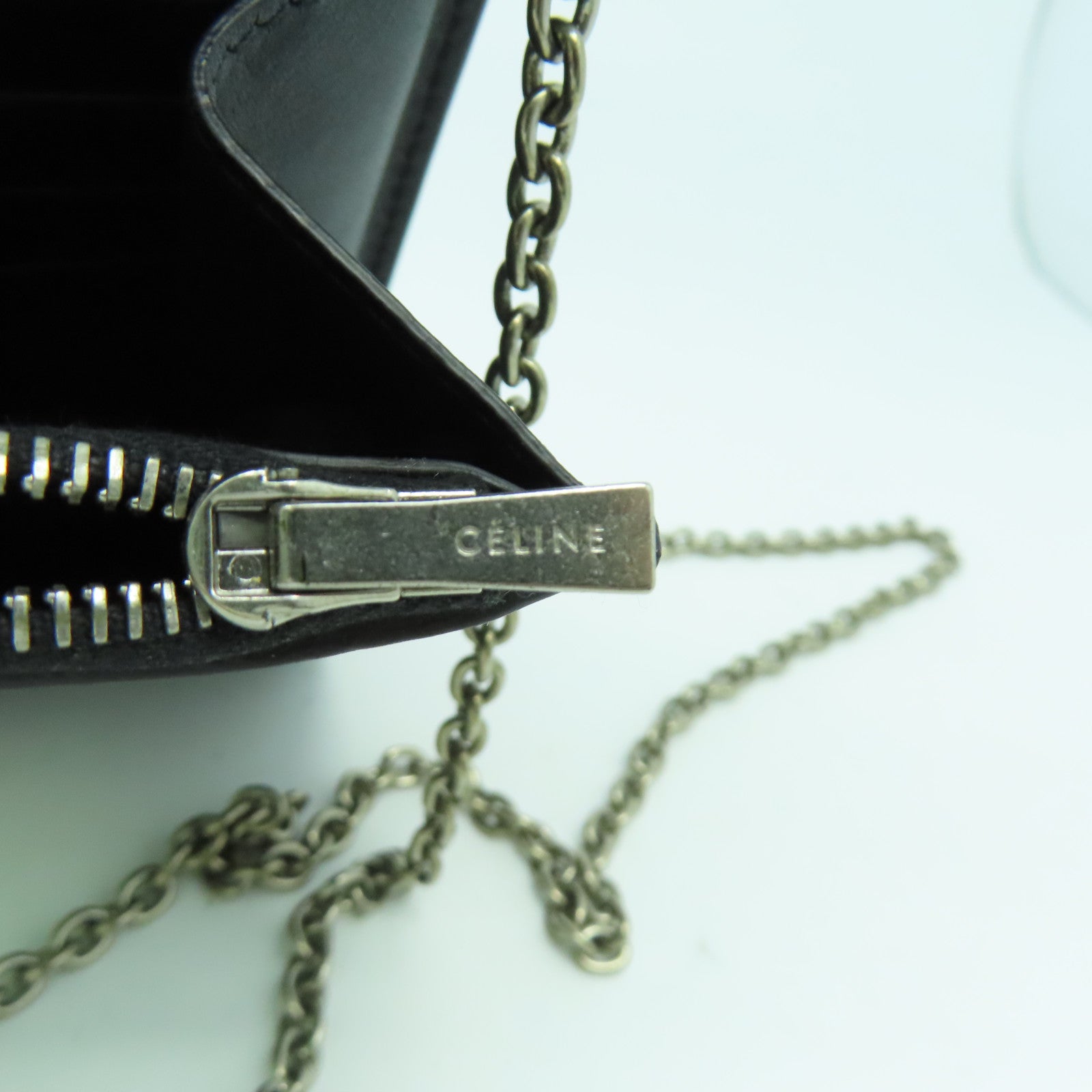 CELINE 牛皮皮革Shoulder Bag銀扣鏈帶肩背袋紅色/黑色