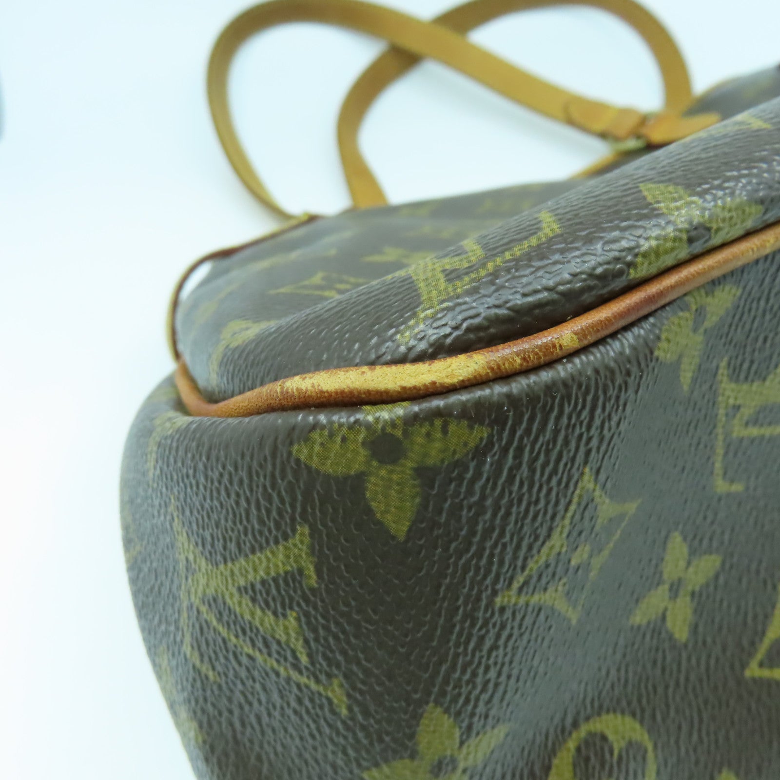 LOUIS VUITTON Monogram Batignolles Horizontal金扣肩背袋啡色