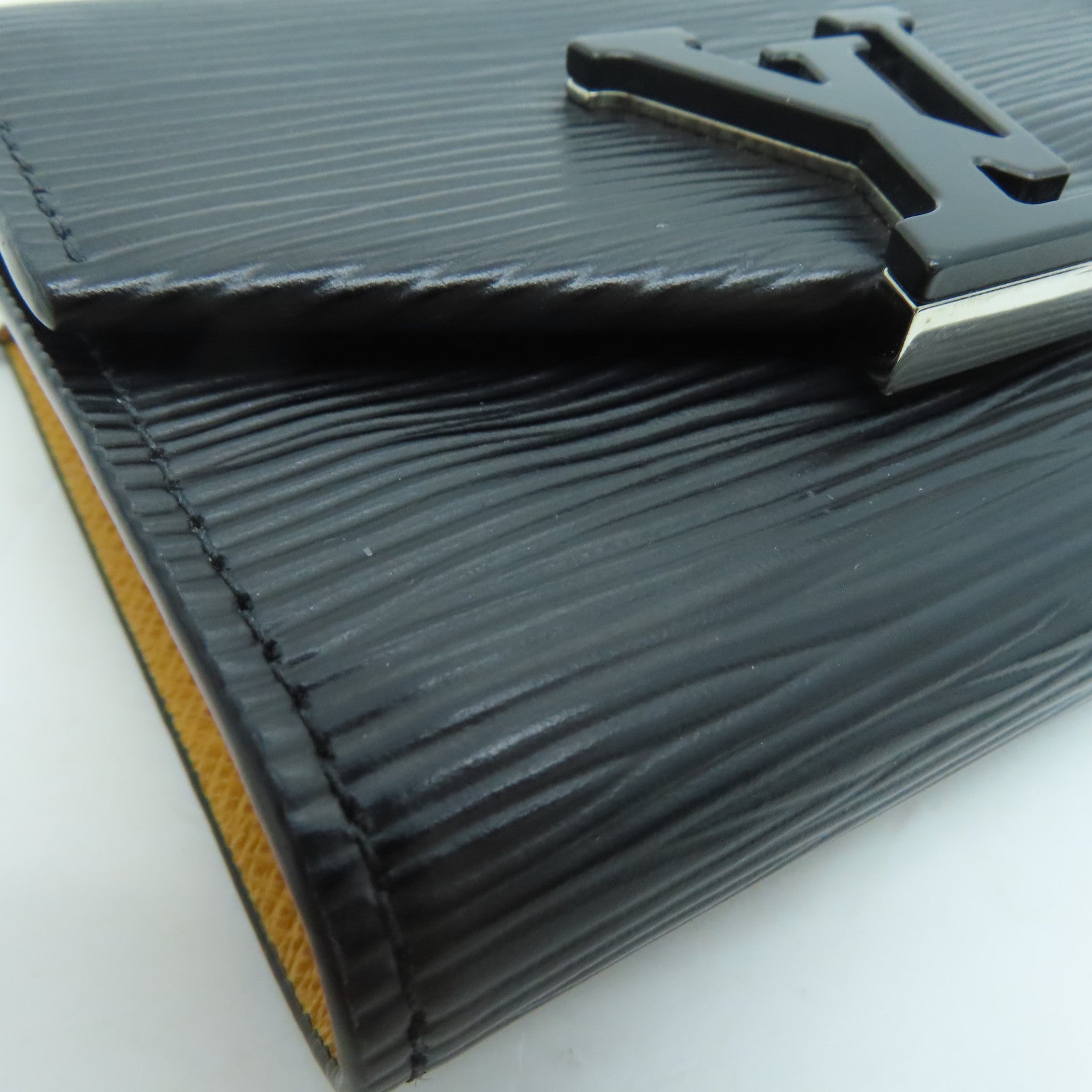 LOUIS VUITTON Epi Grenelle Wallet银扣钱包黑色