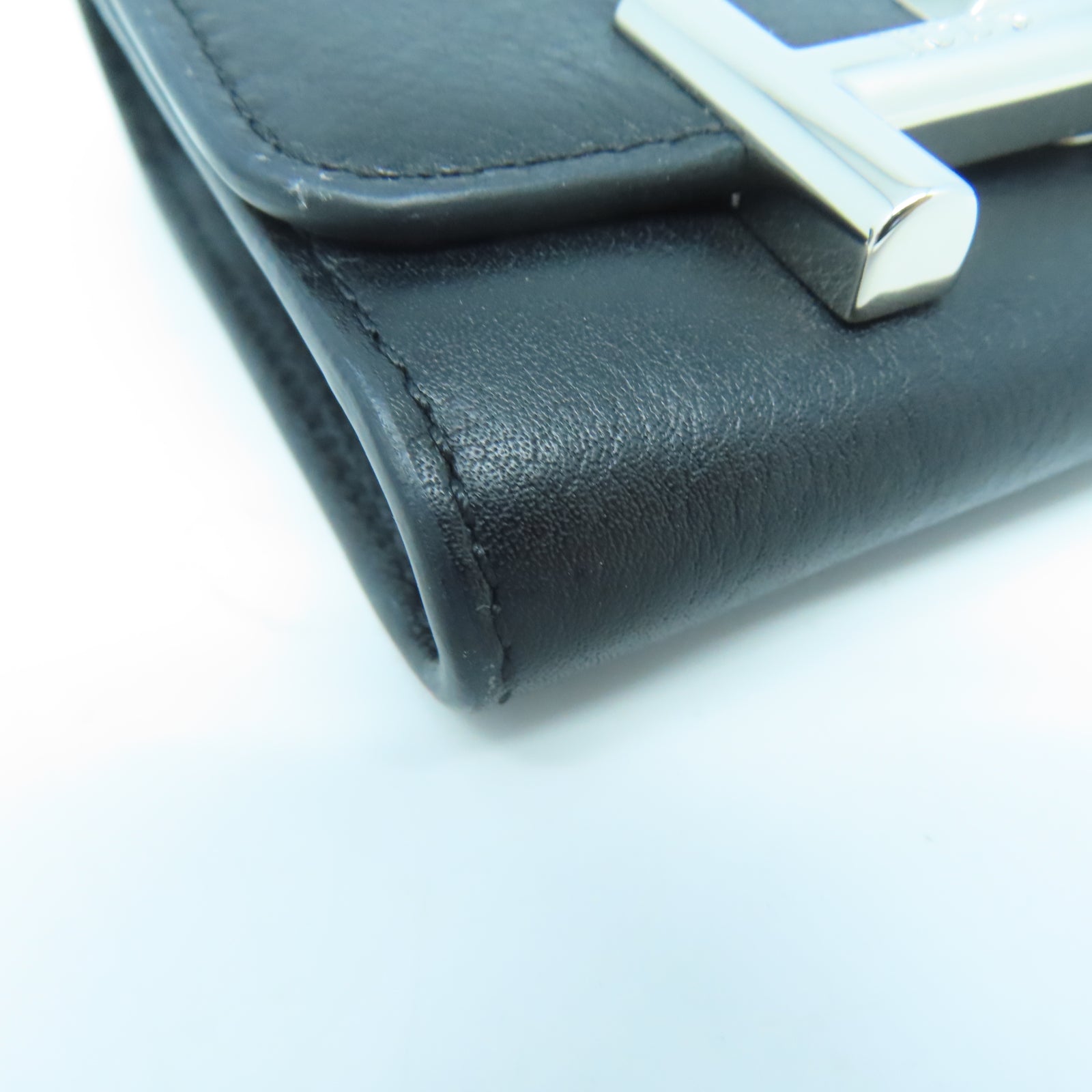 TOD’S 牛皮皮革Card Holder銀扣卡片包黑色