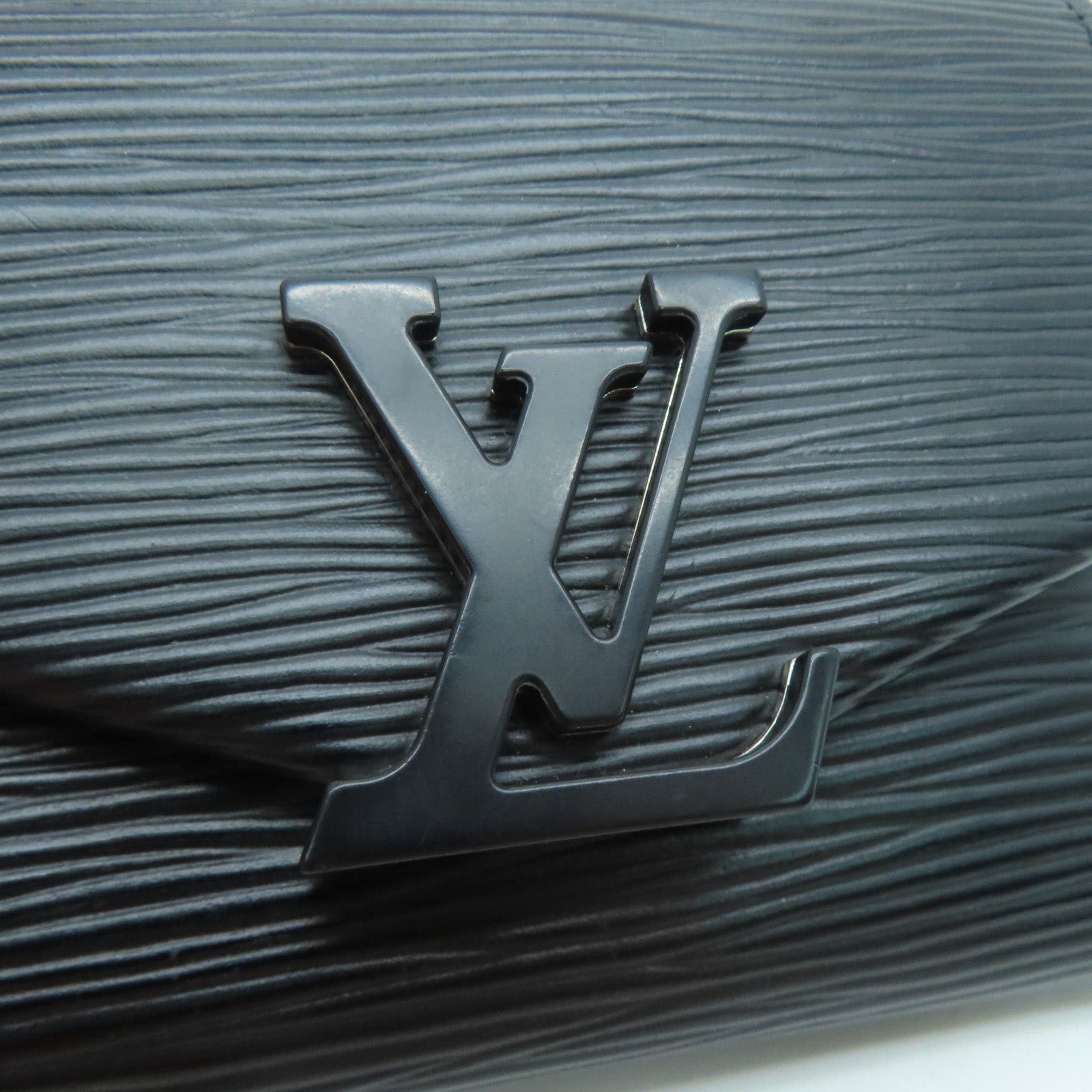 LOUIS VUITTON Epi Grenelle Wallet银扣钱包黑色
