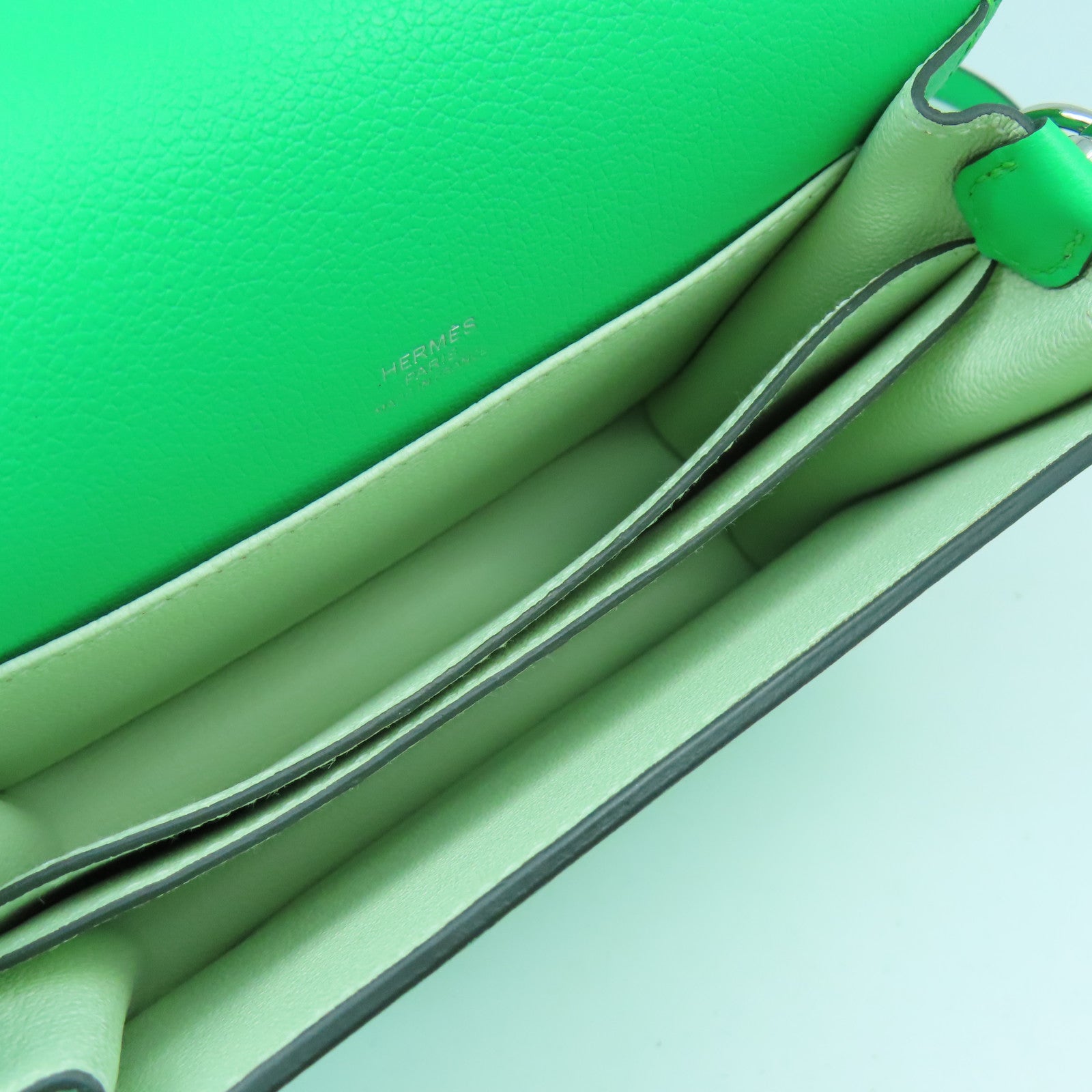 HERMES Evercolor皮革Mini Roulis銀扣肩背袋漫畫綠色