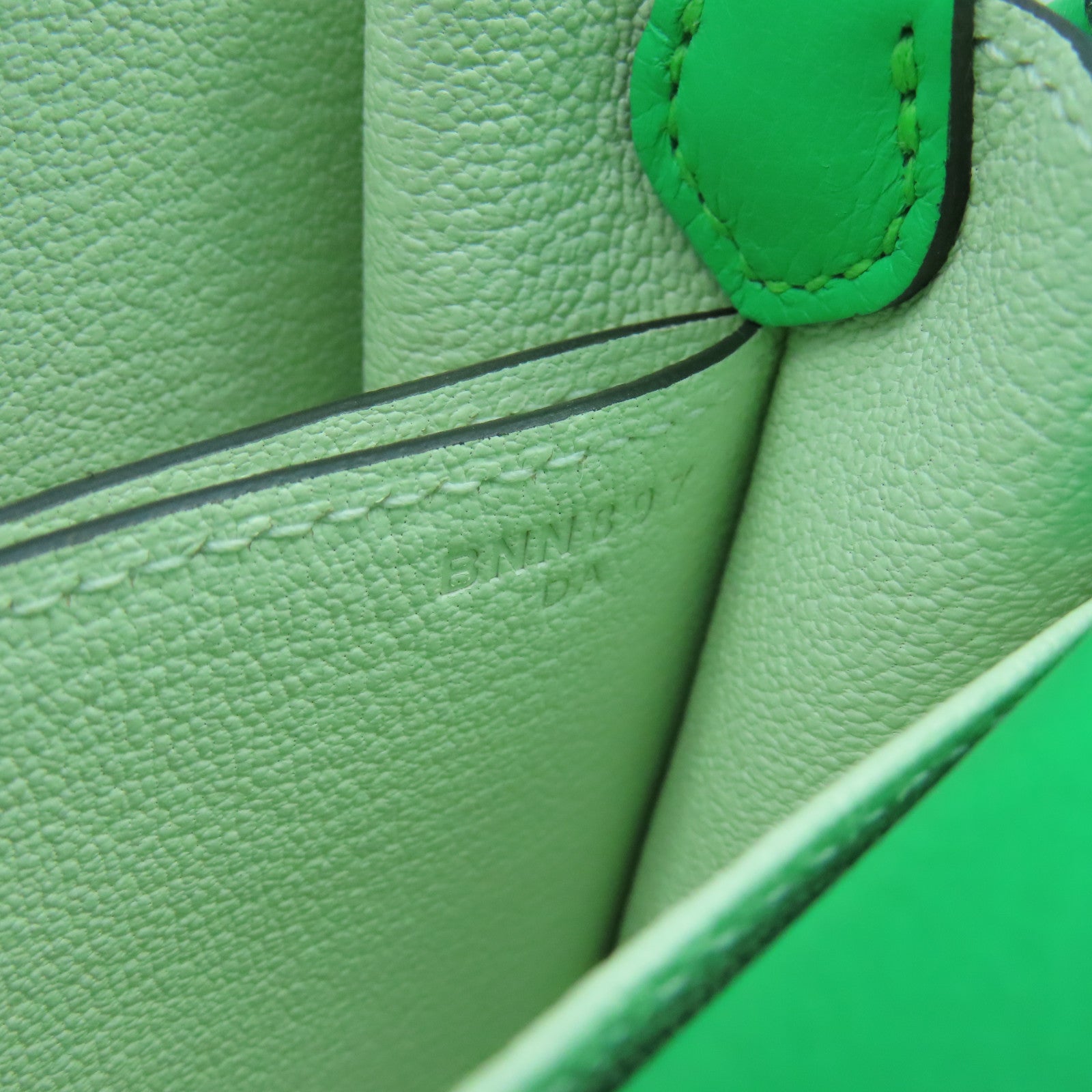 HERMES Evercolor皮革Mini Roulis銀扣肩背袋漫畫綠色