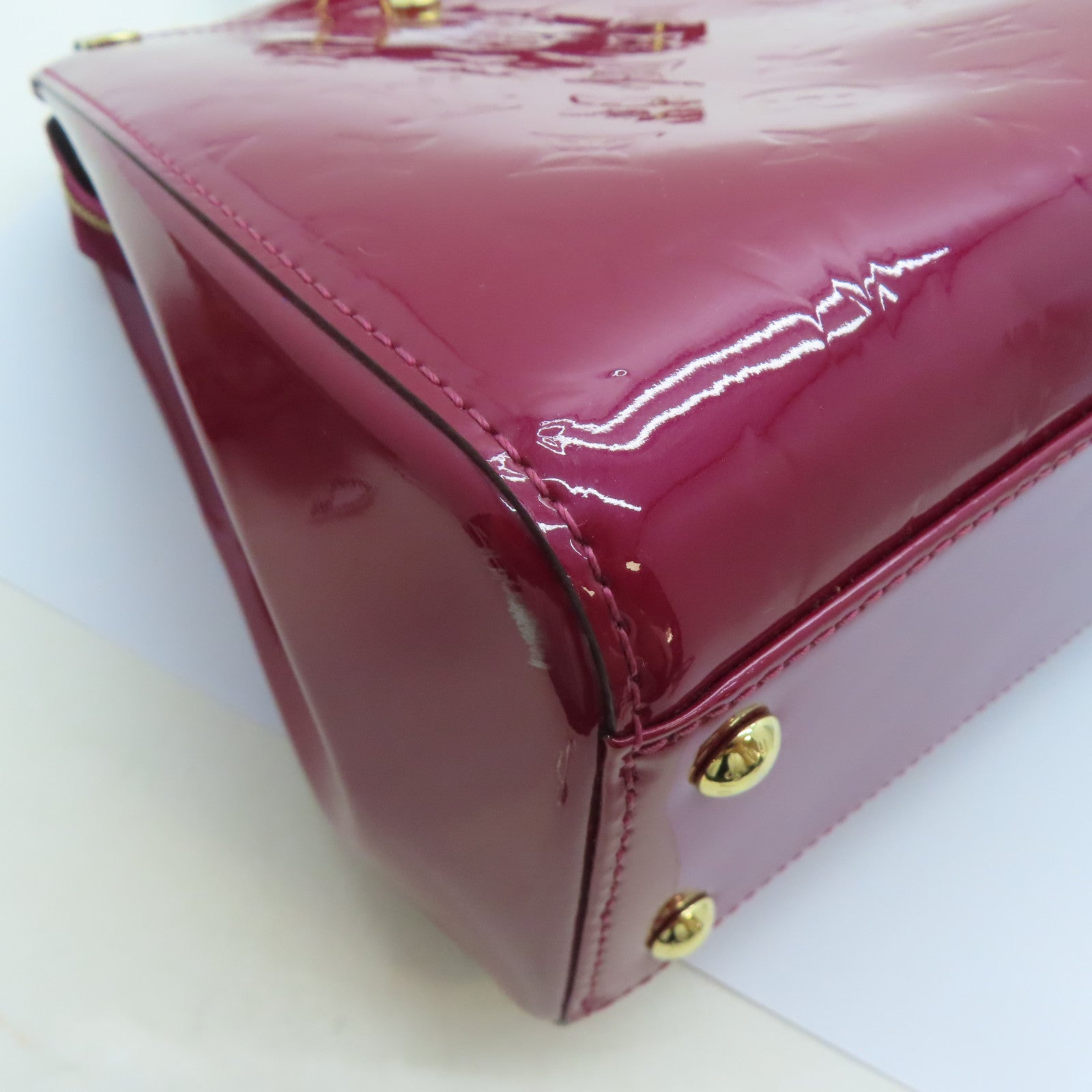 LOUIS VUITTON Monogram Vernis Brea MM金扣手挽肩背兩用袋酒紅色