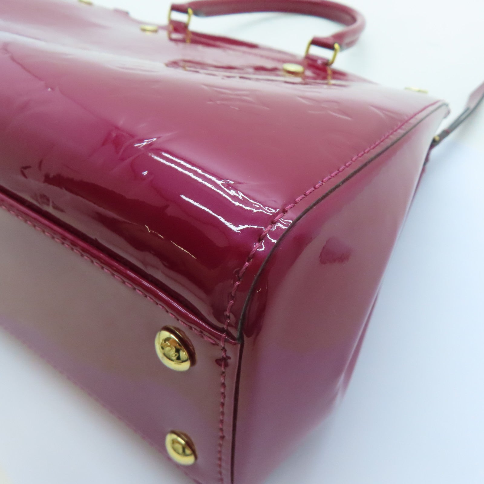 LOUIS VUITTON Monogram Vernis Brea MM金扣手挽肩背兩用袋酒紅色