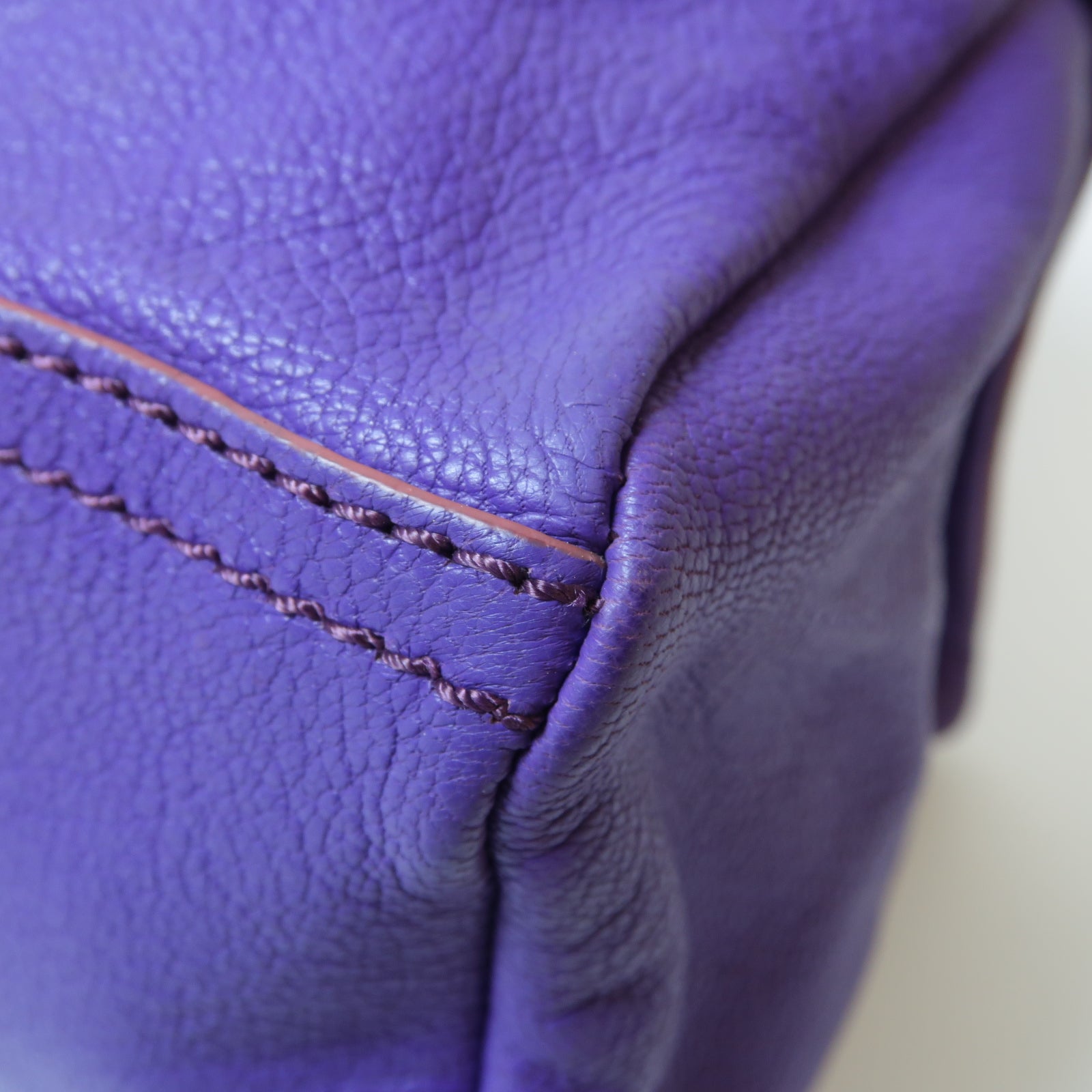 GIVENCHY 皮革Pandora銀扣肩背袋紫色