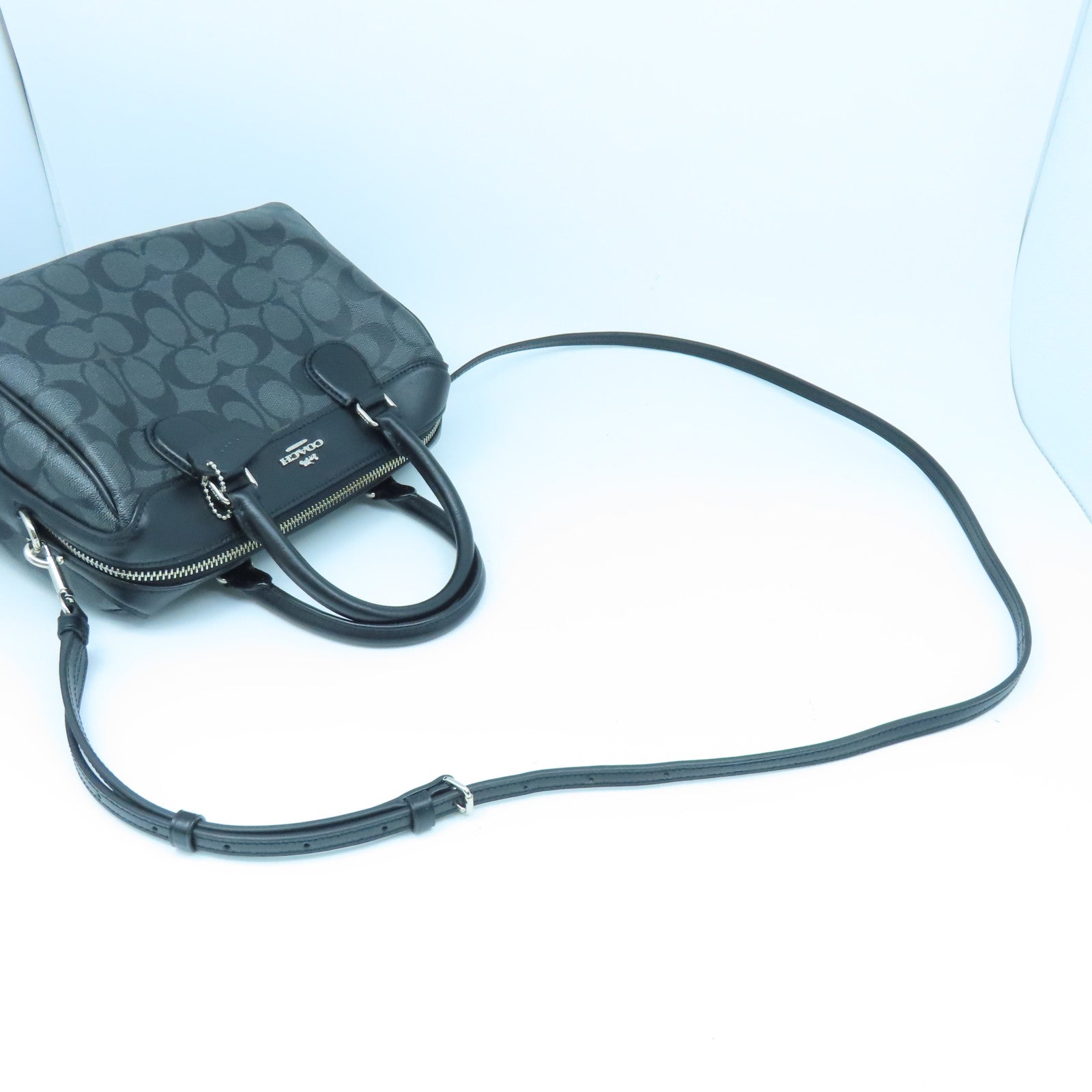 COACH 塗層帆布2 Way Shoulder Bag銀扣手挽肩背兩用袋黑色/灰色