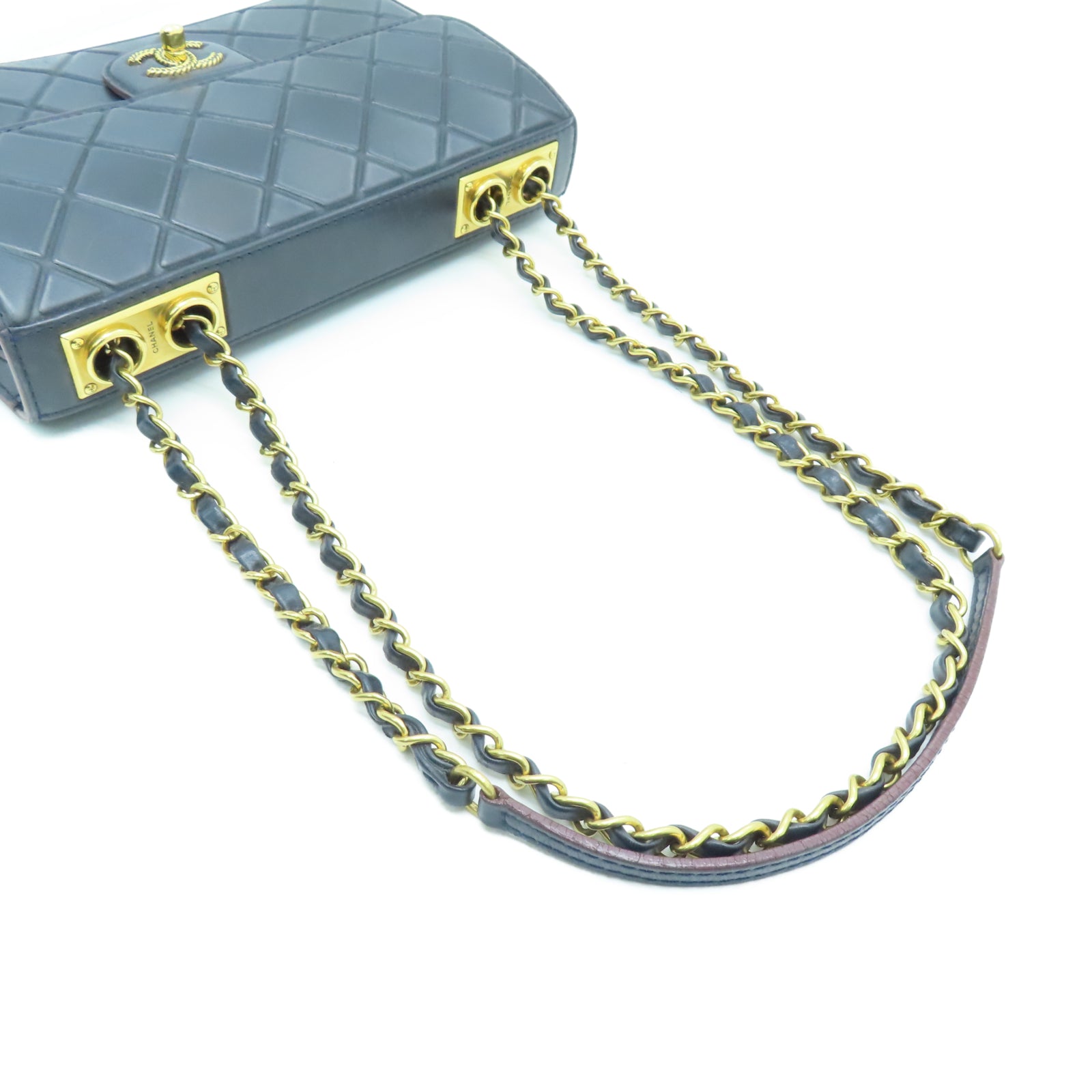 CHANEL 菱格牛皮皮革Chain Shoulder金扣鏈帶肩背袋深藍色