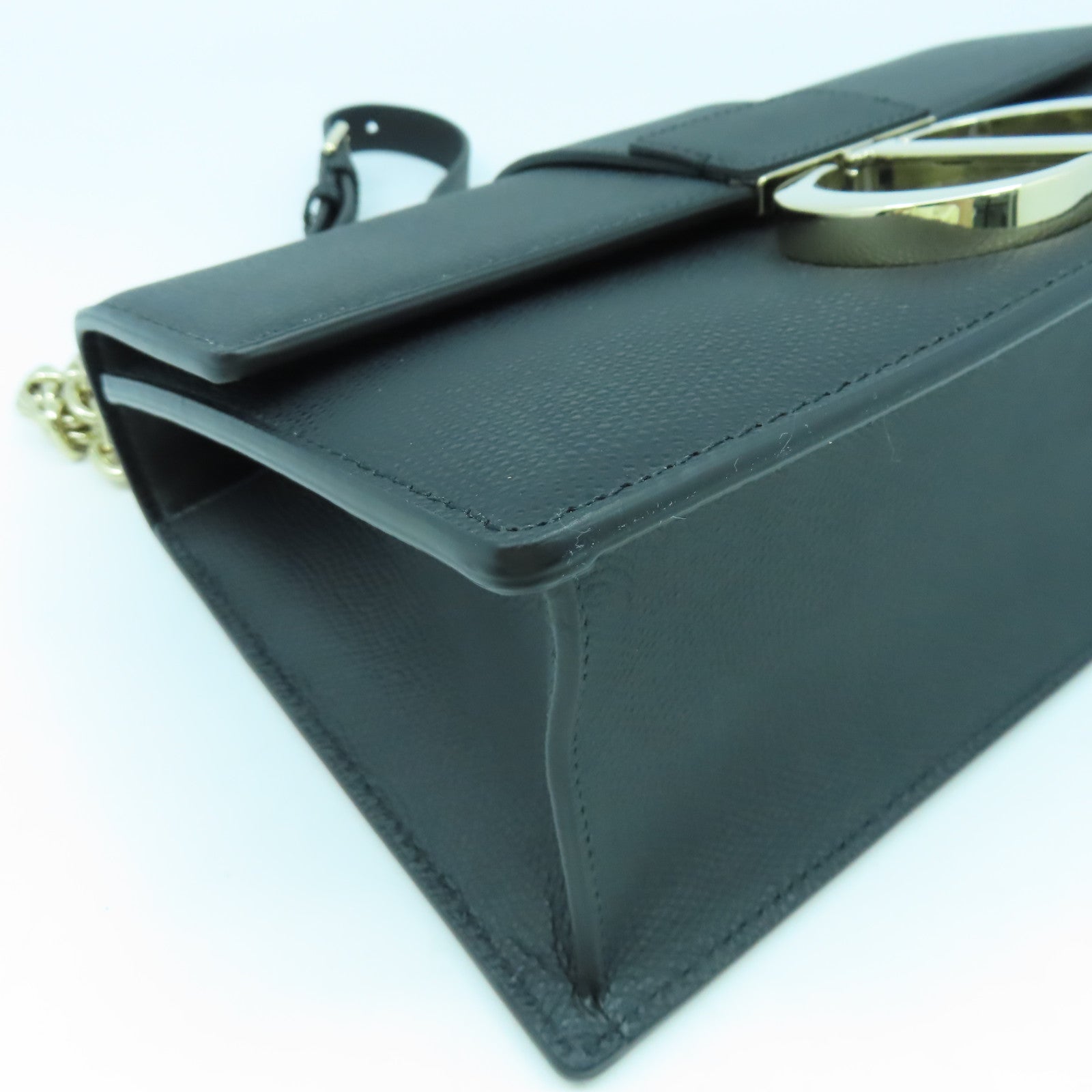 Dior 牛皮皮革30 Montaigne金扣鏈帶肩背袋黑色