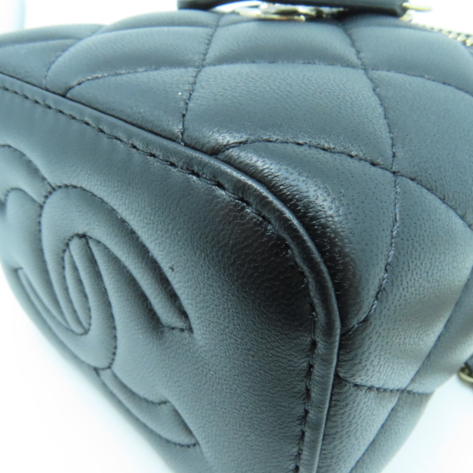 CHANEL 羊皮皮革Chain Shoulder金扣鏈帶肩背袋黑色