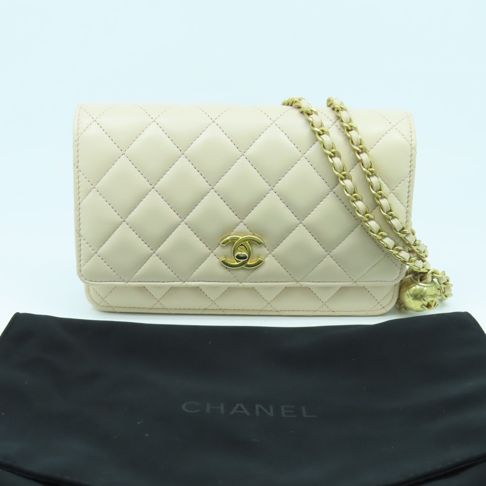 CHANEL 菱格牛皮皮革Chain Shoulder Bag金扣鏈帶肩背袋米色