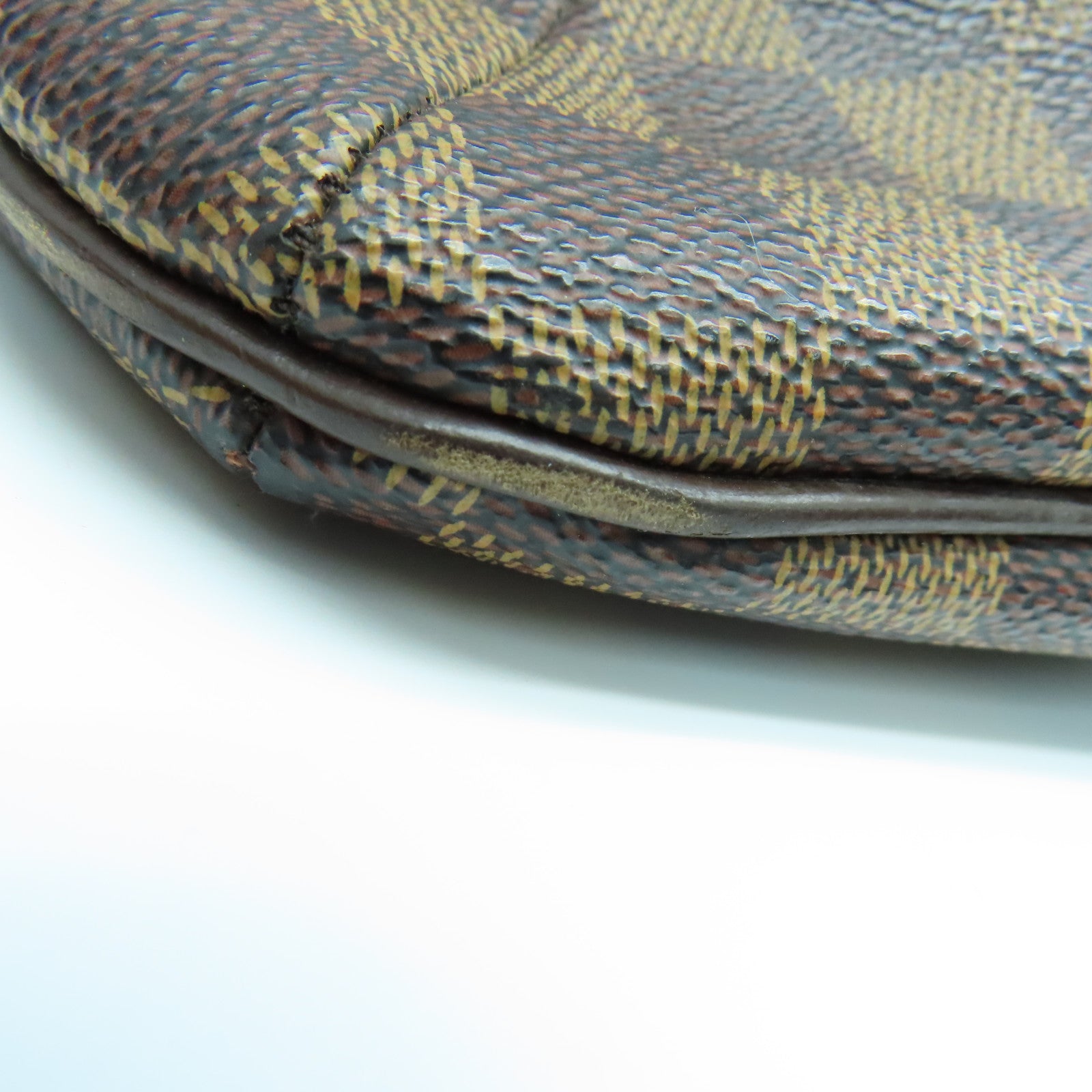 LOUIS VUITTON Damier Musette Salsa Gold Buckle Shoulder Bag Brown