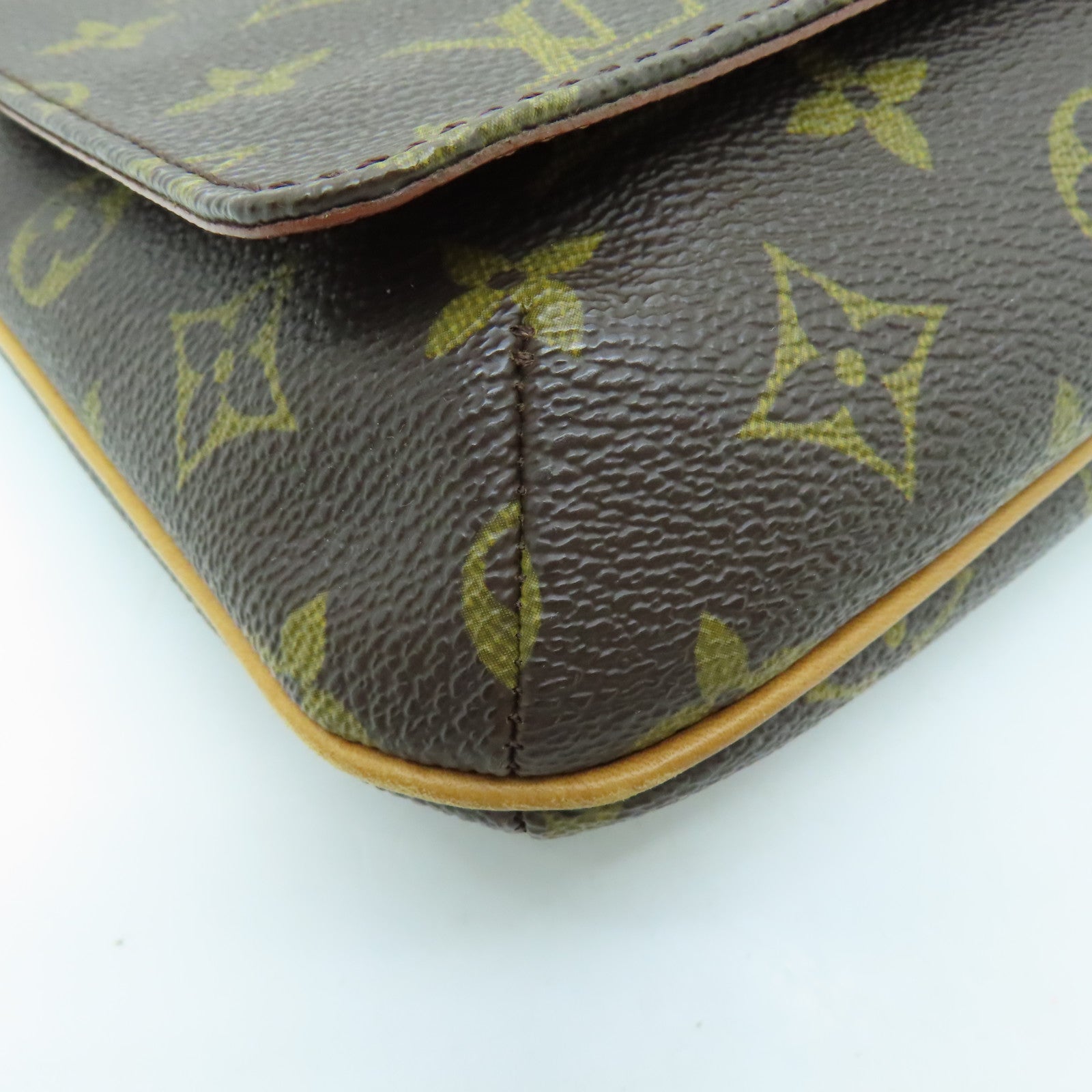 LOUIS VUITTON Monogram Musette Tango金扣肩背袋棕色