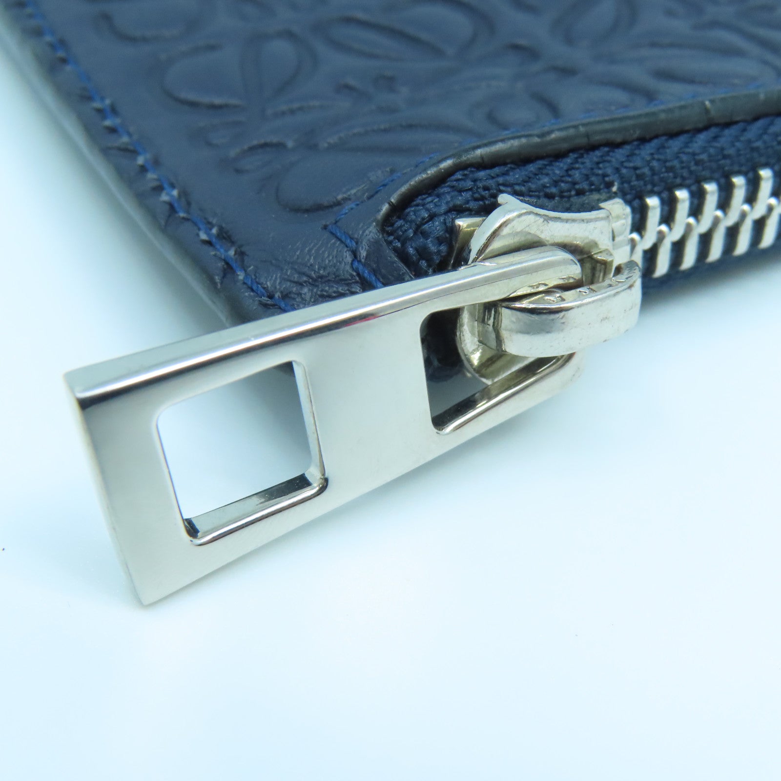 LOEWE Cowhide Leather Pouch Silver Buckle Clutch Blue