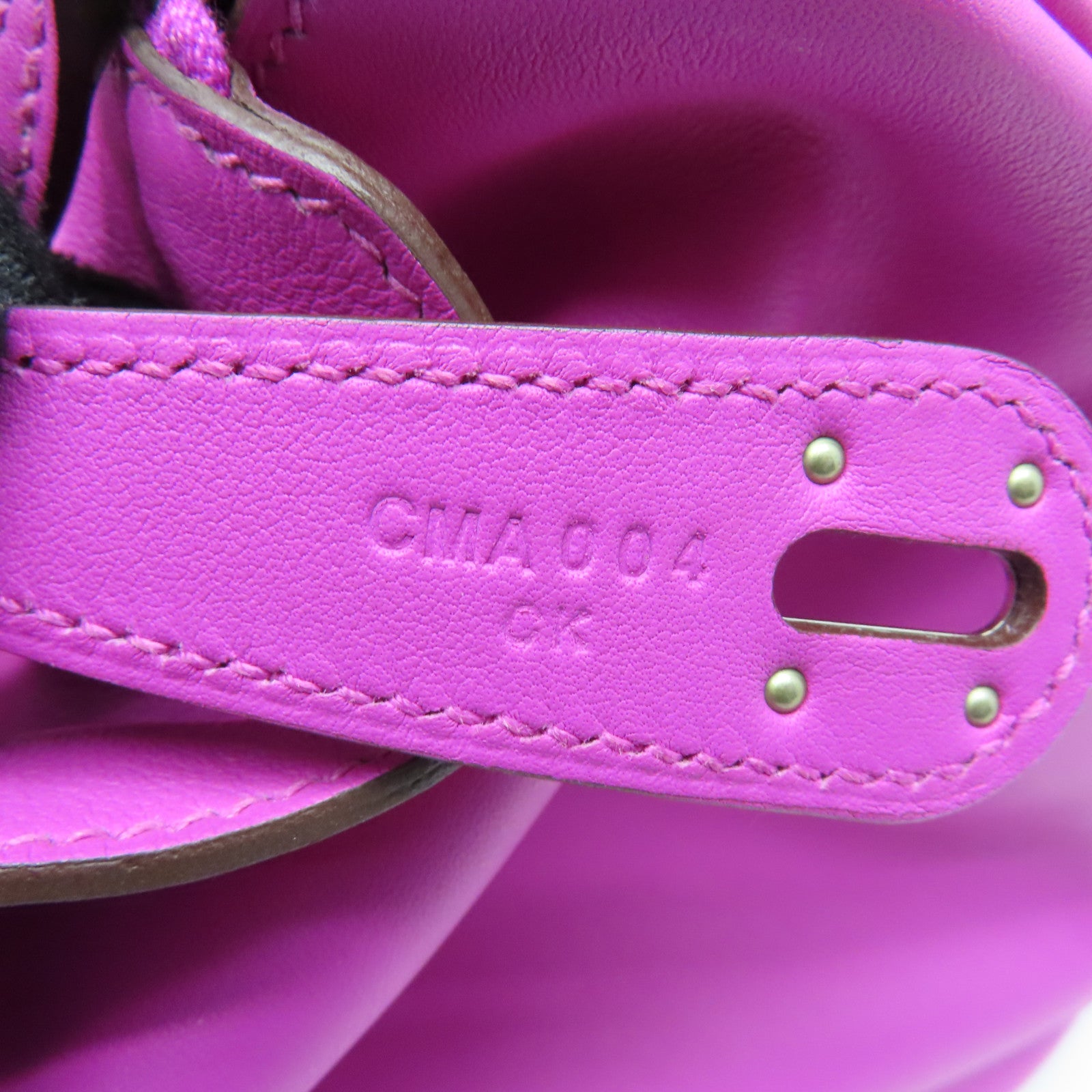 HERMES 【激減優惠】Swift皮革Lindy 30銀扣手挽肩背兩用袋Magnolia玉蘭紫色