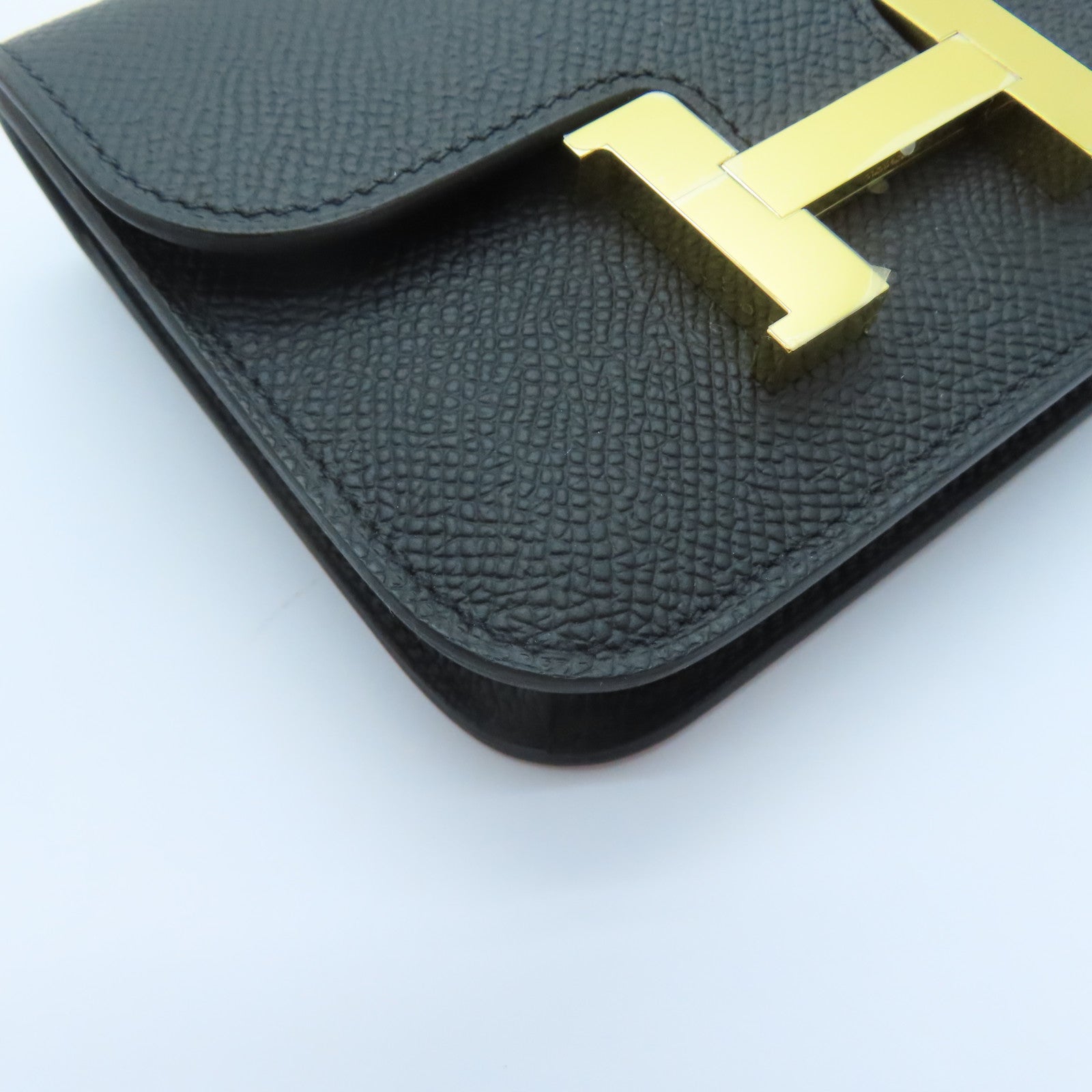 HERMES Epsom皮革Constance Slim金扣卡片套Noir黑色