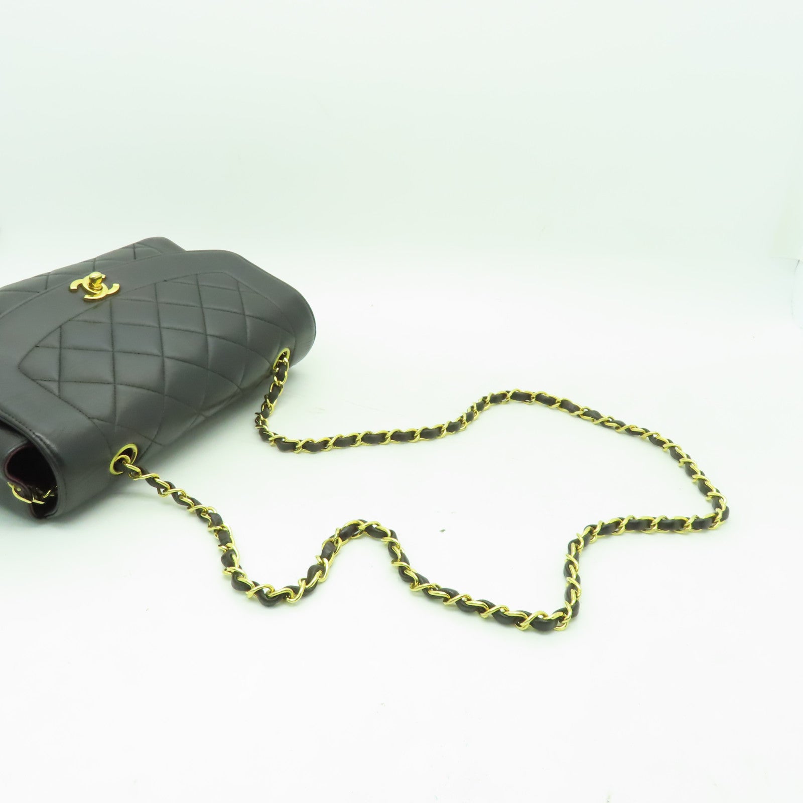 CHANEL 【激減優惠】菱格羊皮皮革Chain Shoulder Bag金扣鏈帶肩背袋黒色