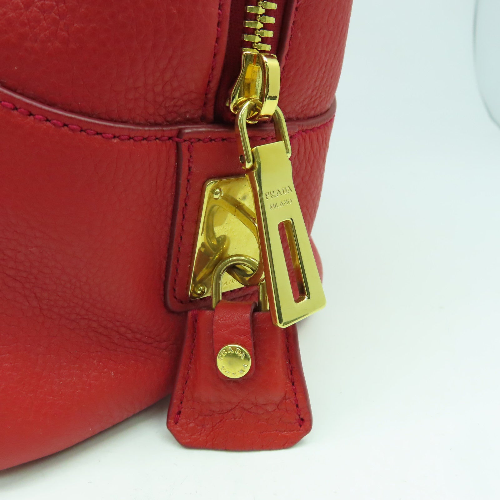 PRADA 羊皮皮革Hand Bag金扣手挽袋紅色